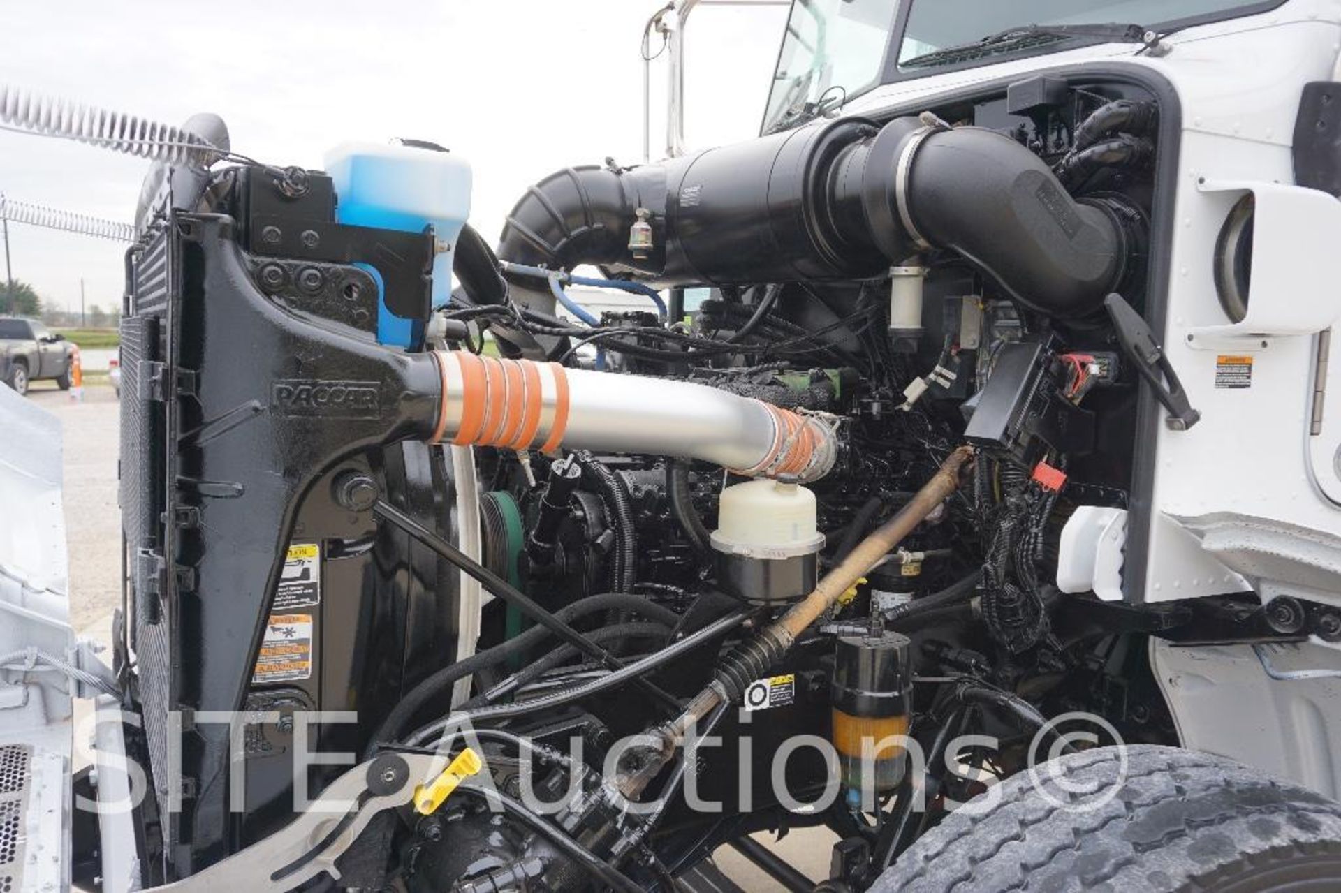 2014 Peterbilt 365 T/A Water Truck - Image 33 of 45