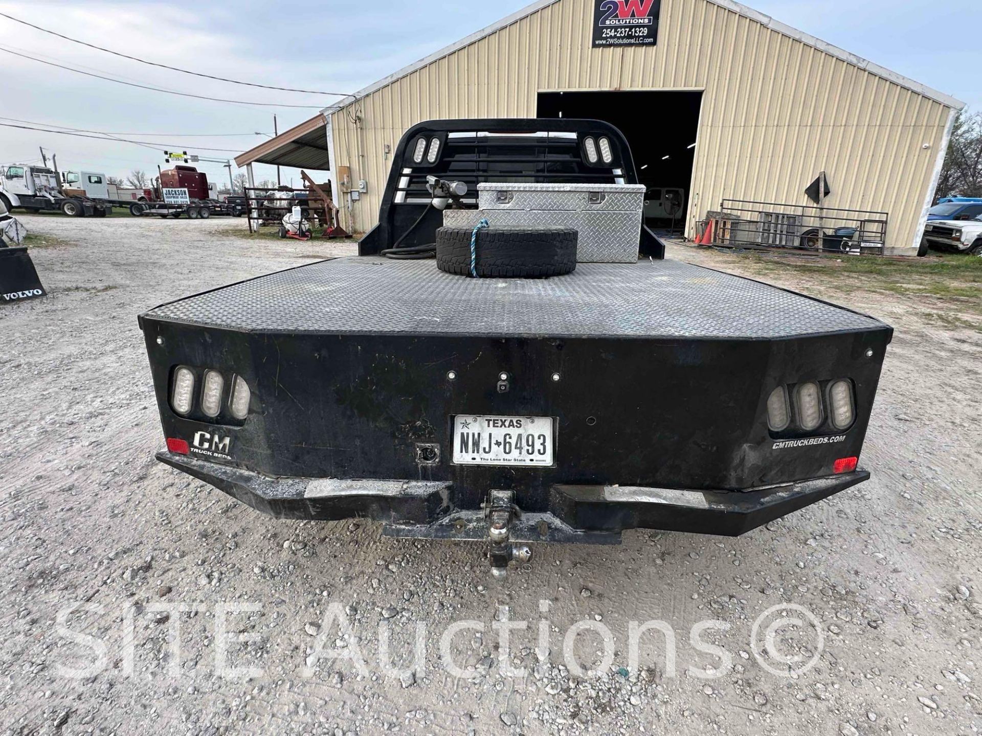 2012 Chevrolet Silverado 3500 HD Crew Cab Flatbed Truck - Image 9 of 25