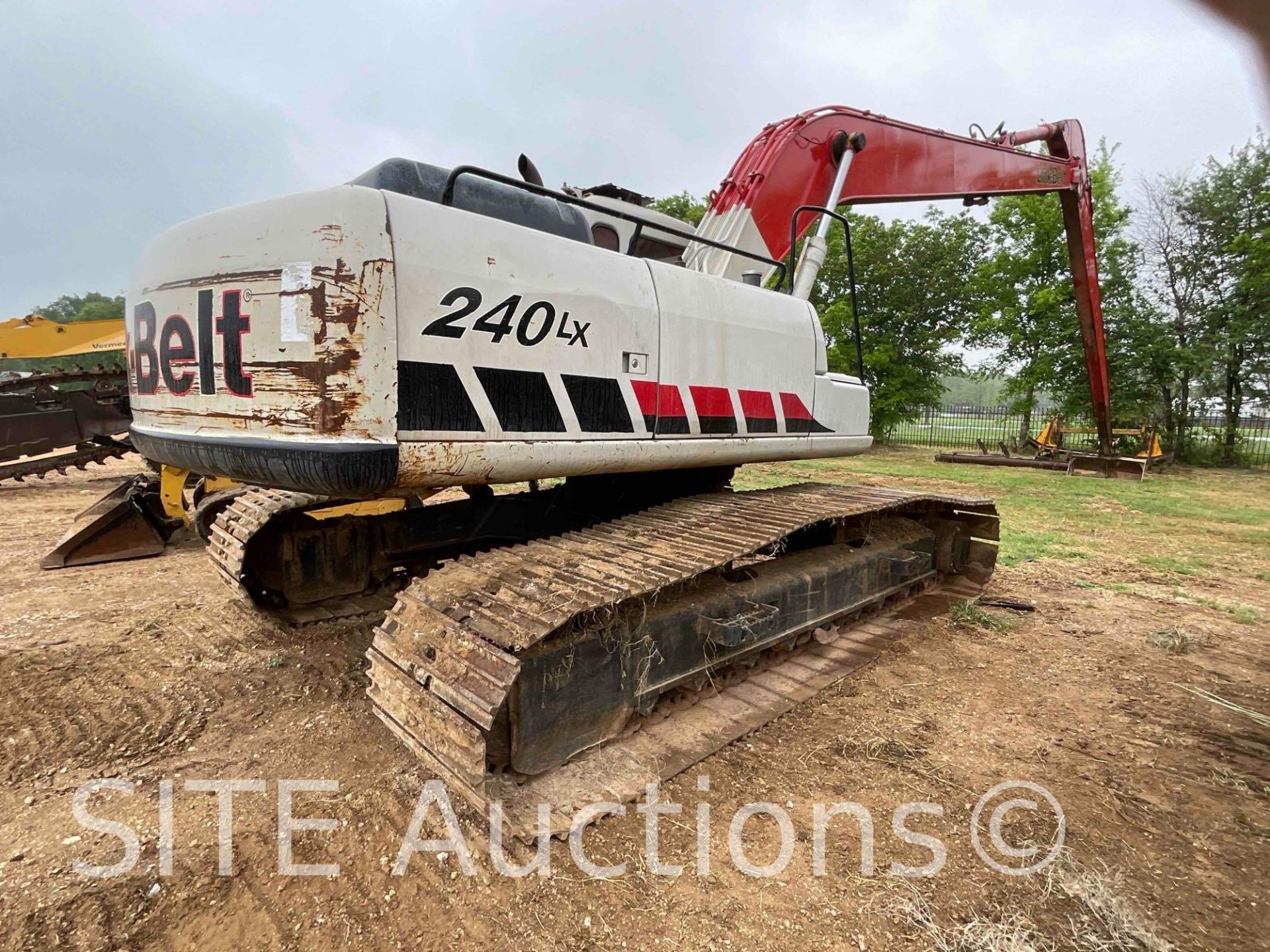 2014 Link-Belt 240LX Hydraulic Excavator - Image 8 of 34