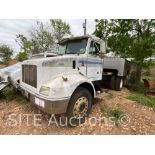 1997 Peterbilt 330 T/A Cab & Chassis Truck