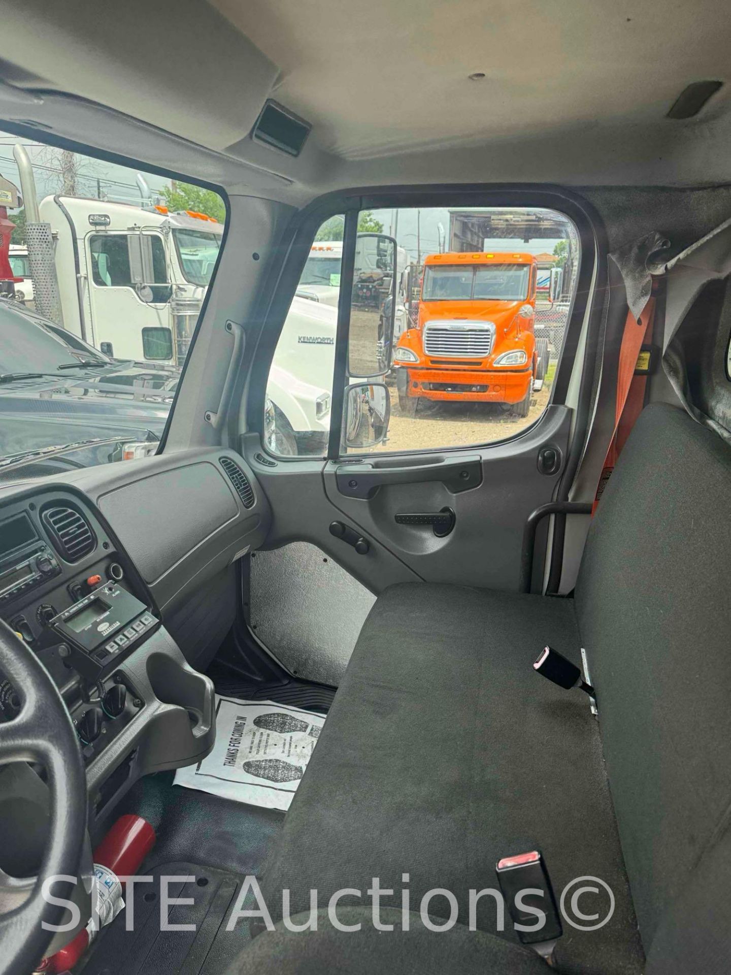 2012 Freightliner M2 Business S/A Reefer Truck - Image 29 of 34