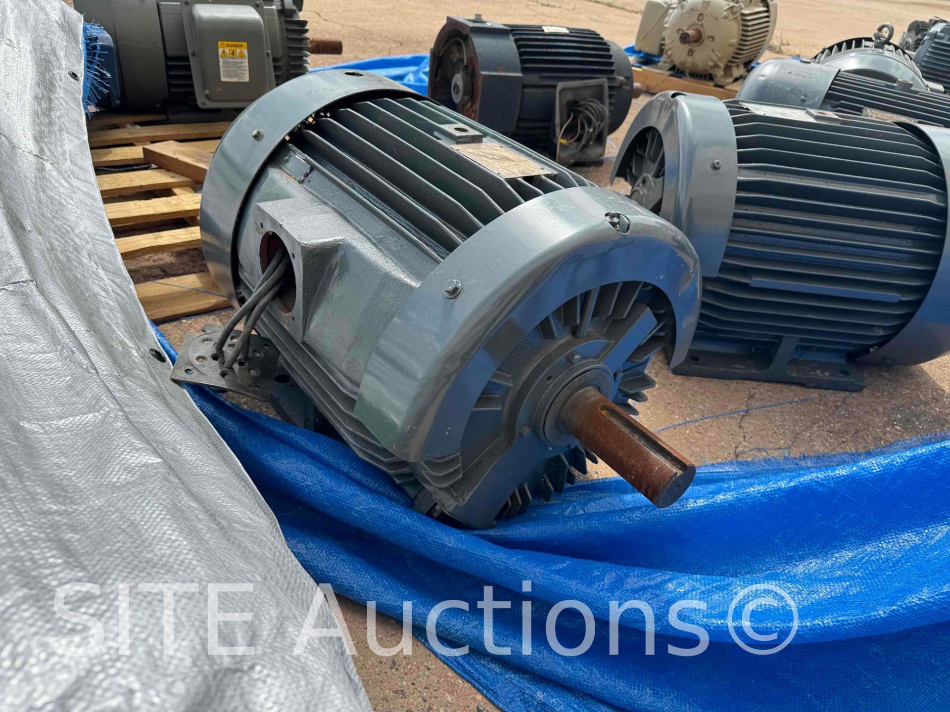 Toshiba 75HP Electric Motor - refurbished - Image 2 of 5