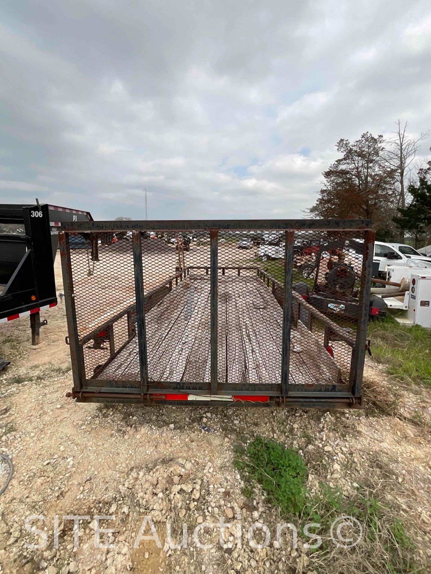 R&D T/A Flatbed Trailer - Image 5 of 10