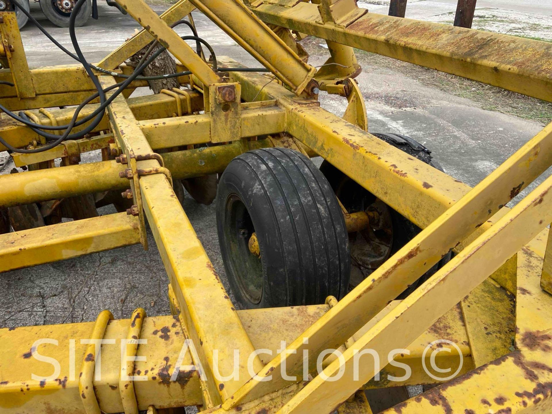 Amco F25 Wheel Tandem Flexwing Disc Harrow - Image 5 of 10