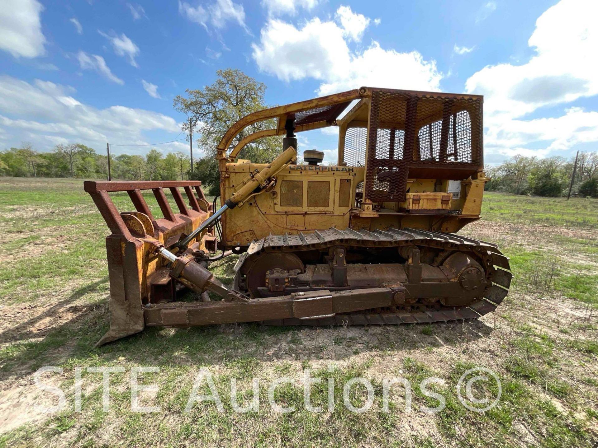 1973 CAT D6C Crawler Dozer - Image 7 of 30