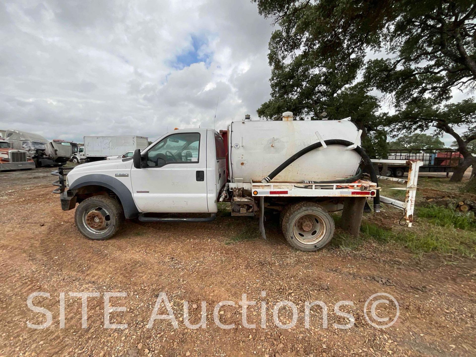 2006 Ford F550 S/A Waste Truck - Image 8 of 22