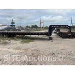 Gooseneck T/A Flatbed Trailer w/ Ramps