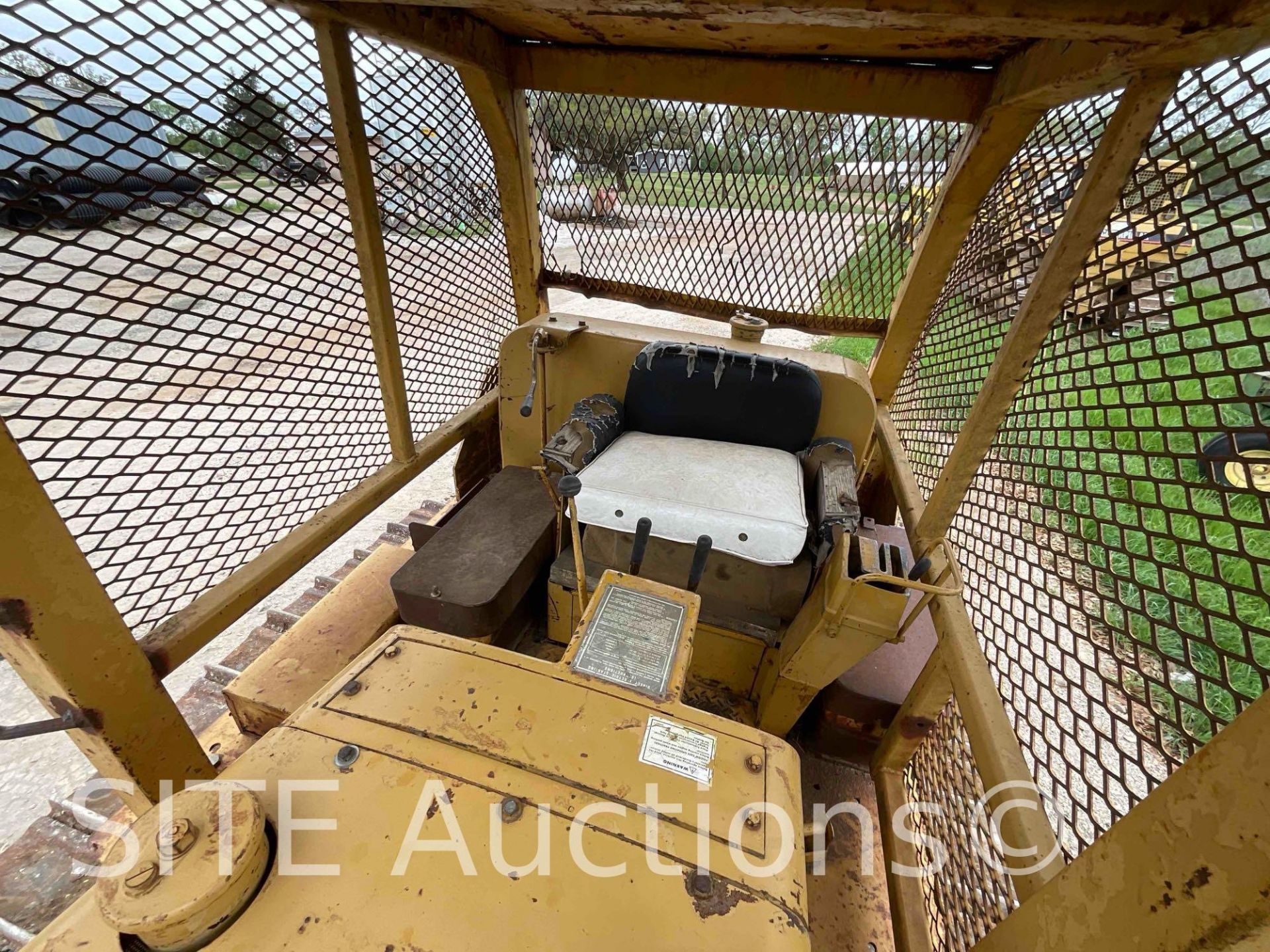 1969 CAT D6C Crawler Dozer - Image 22 of 34