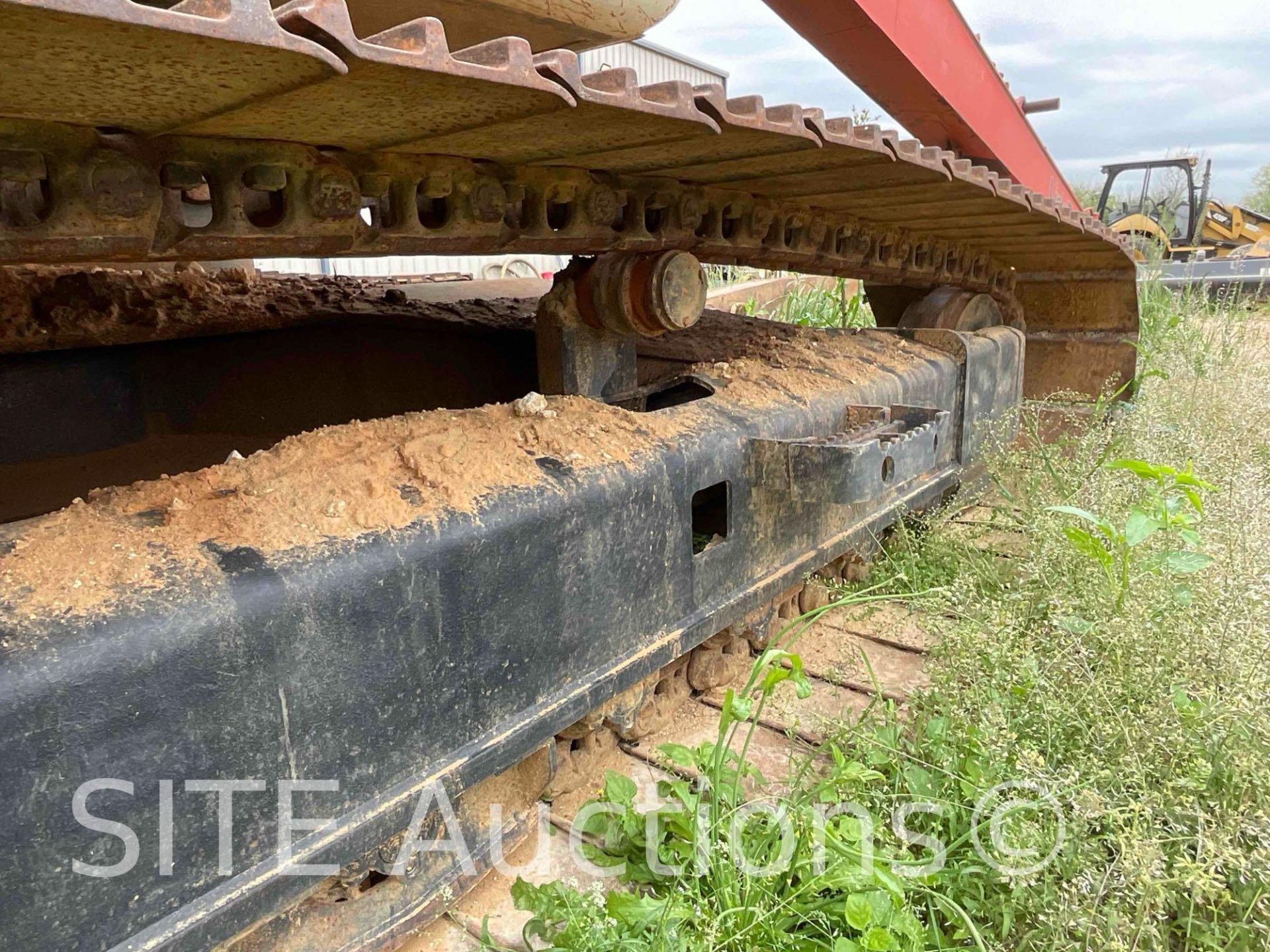 2014 Link-Belt 240LX Hydraulic Excavator - Image 26 of 35