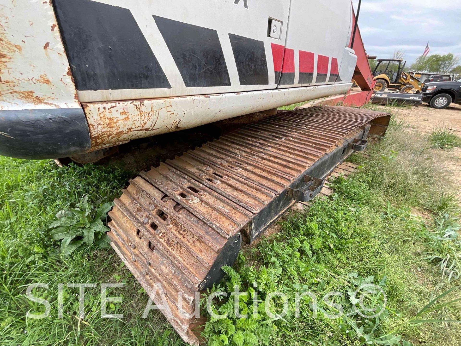 2014 Link-Belt 240LX Hydraulic Excavator - Image 29 of 34