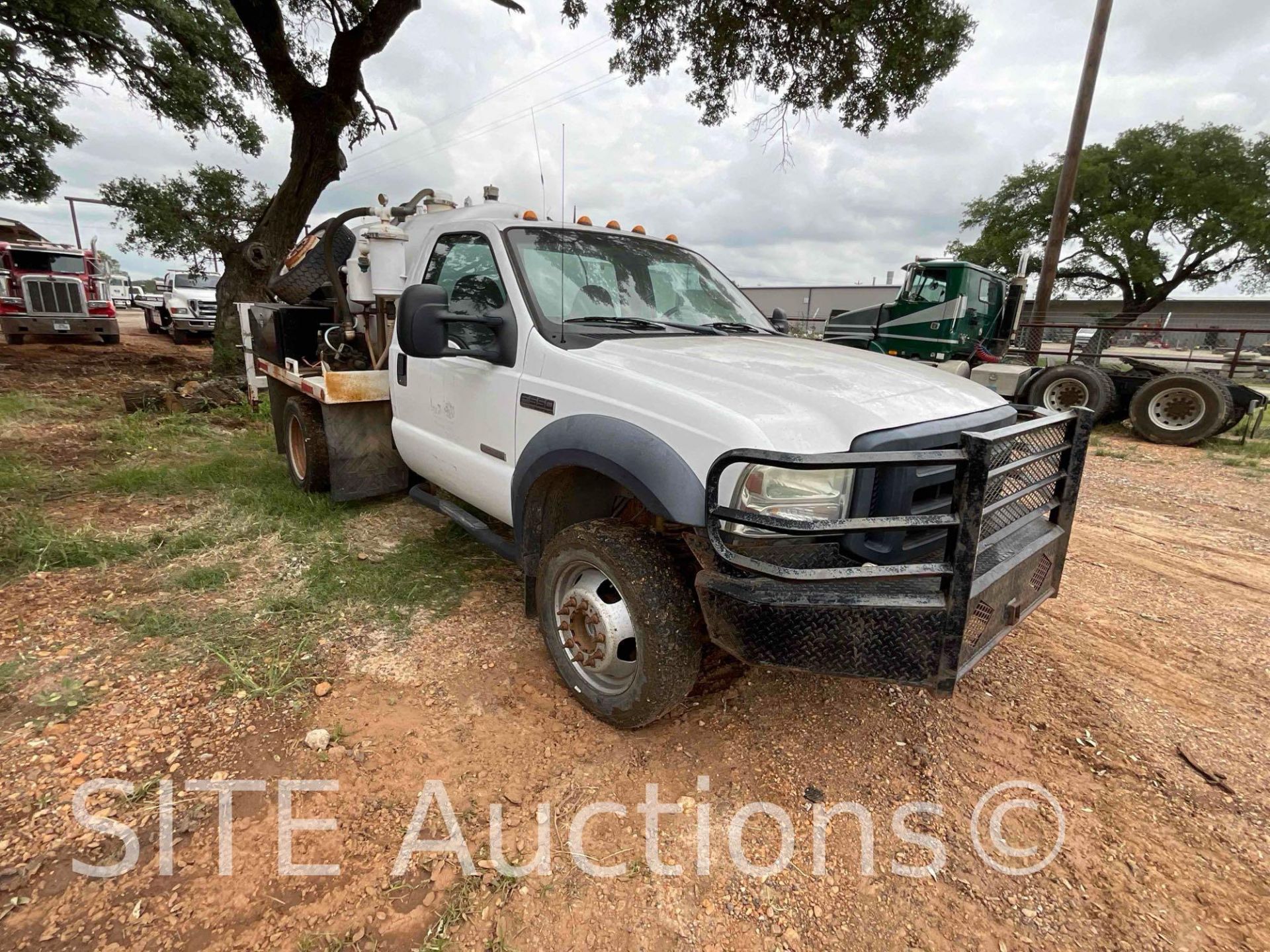 2006 Ford F550 S/A Waste Truck - Image 3 of 22