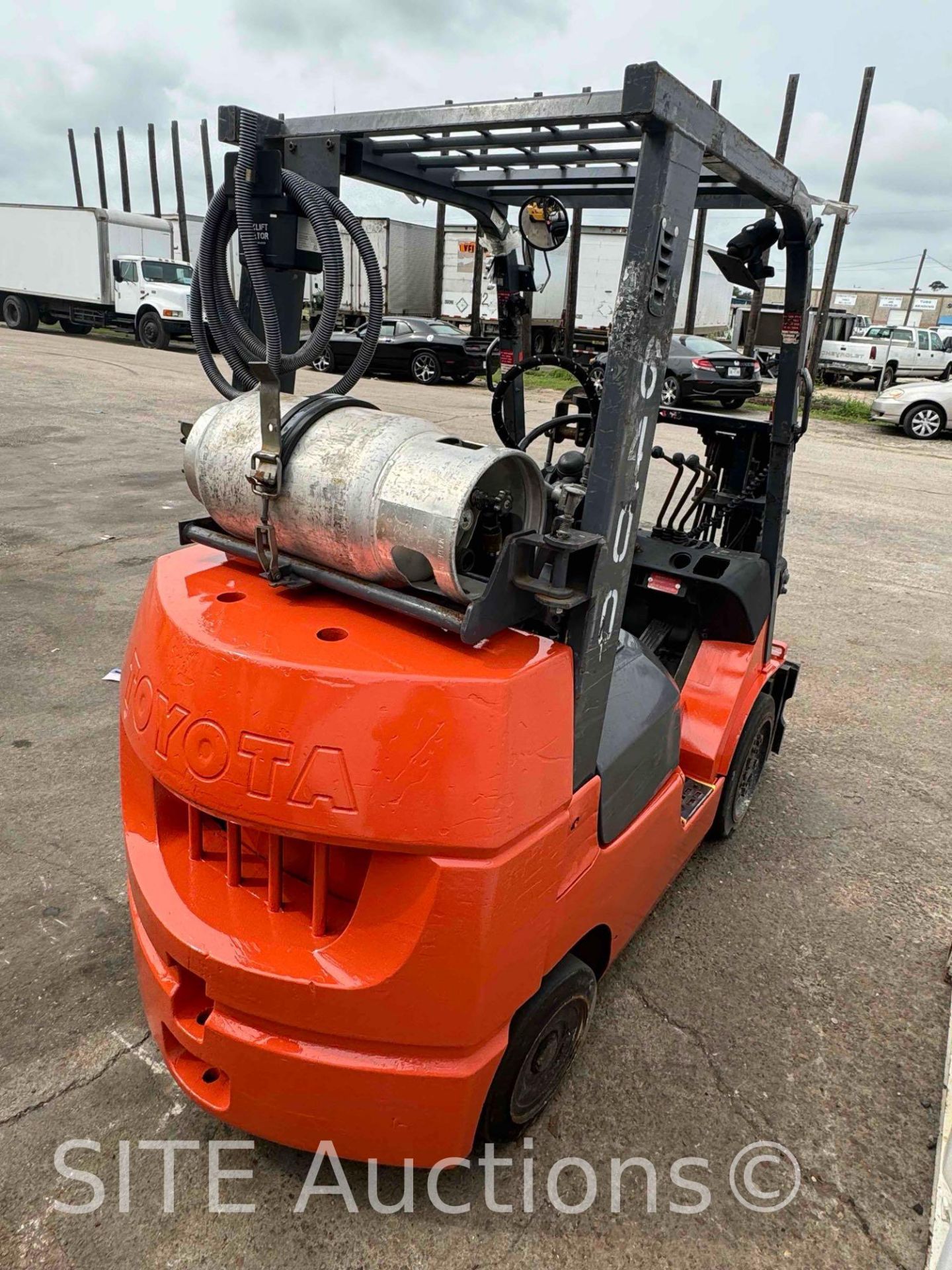 Toyota LPG Forklift - Image 5 of 16