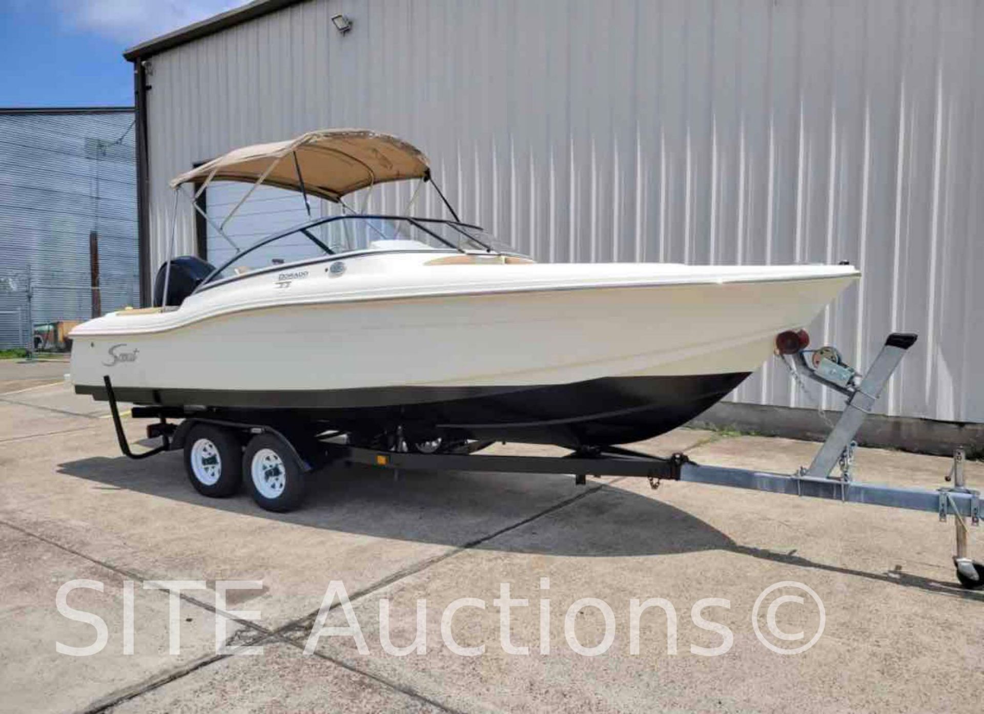 2020 Scout Dorado 20ft. Boat with Trailer - Image 2 of 21