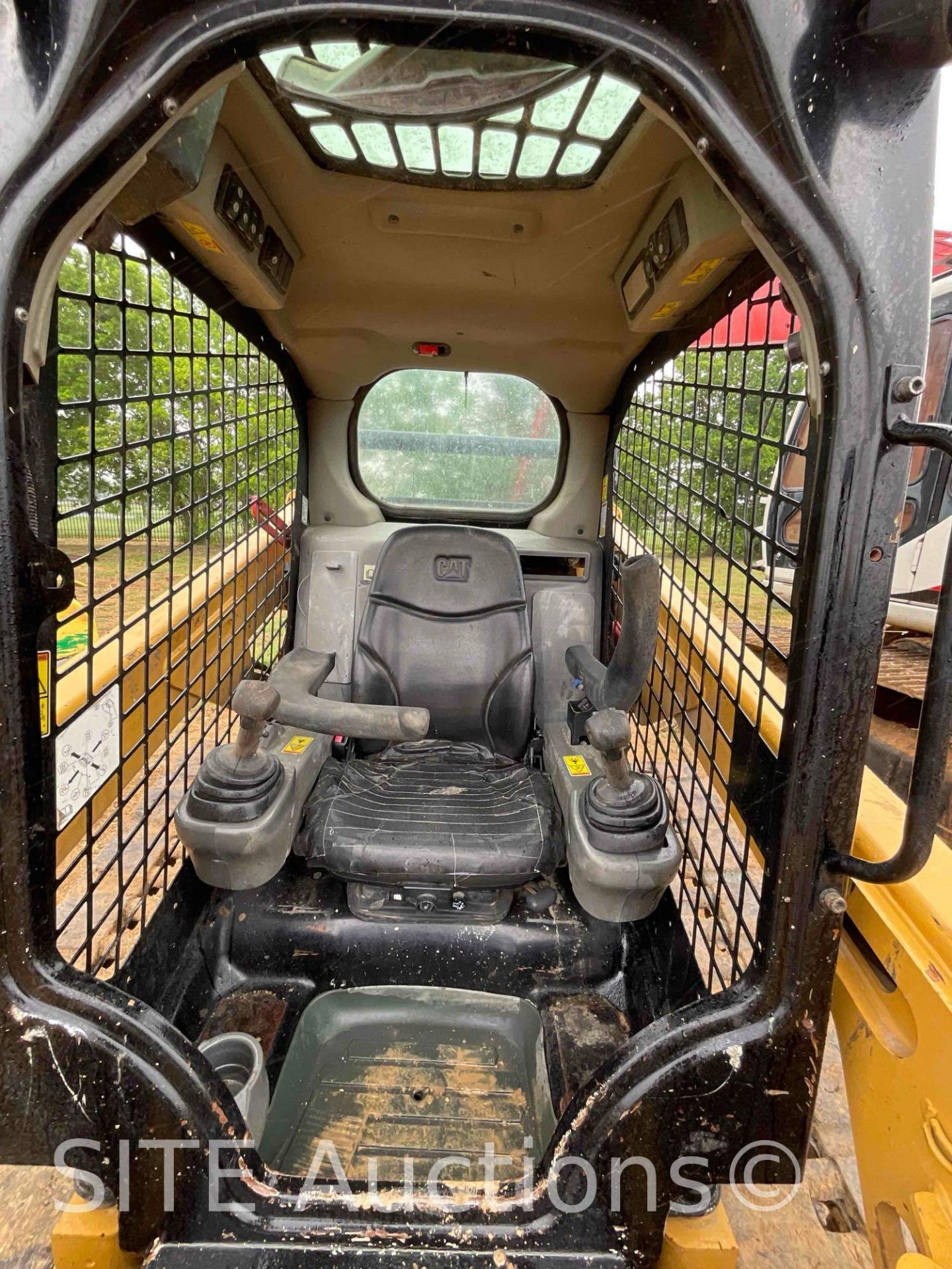 CAT 259D Skid Steer Loader - Image 15 of 18