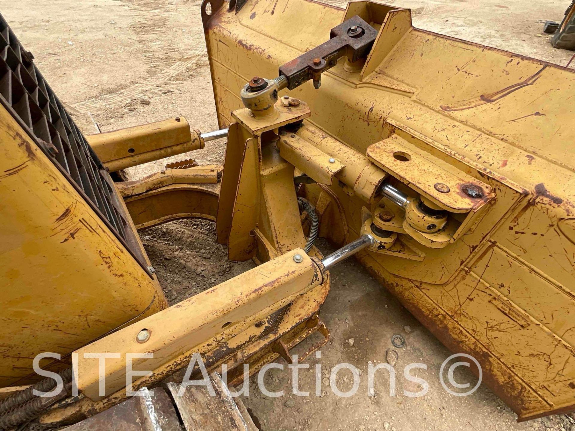 2007 CAT D5G Crawler Dozer - Image 14 of 30