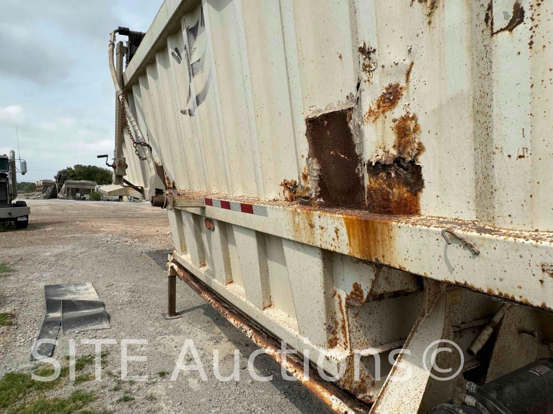 2014 Construction Trailer Specialists T/A Bottom Dump Trailer - Image 16 of 18