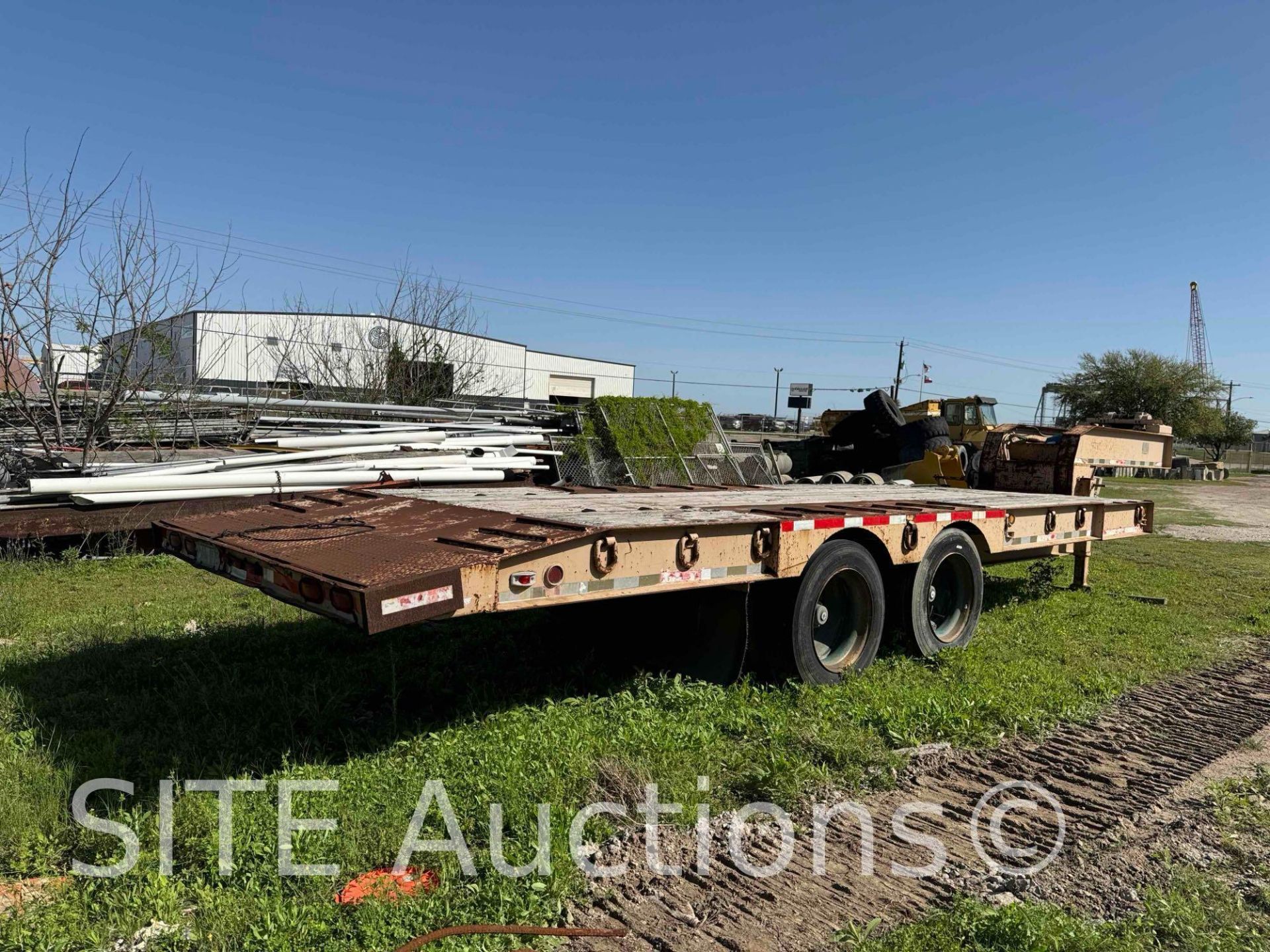 T/A Flatbed Trailer - Image 3 of 20