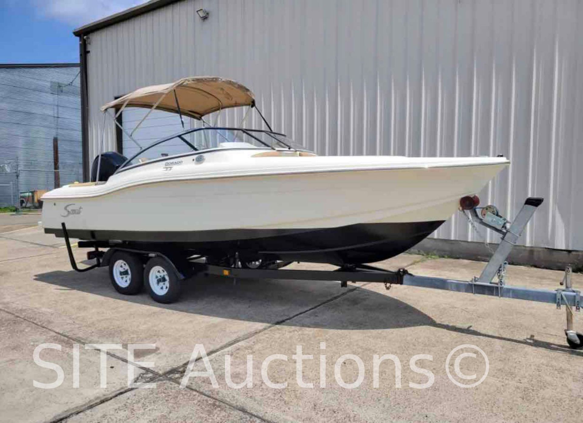 2020 Scout Dorado 20ft. Boat with Trailer