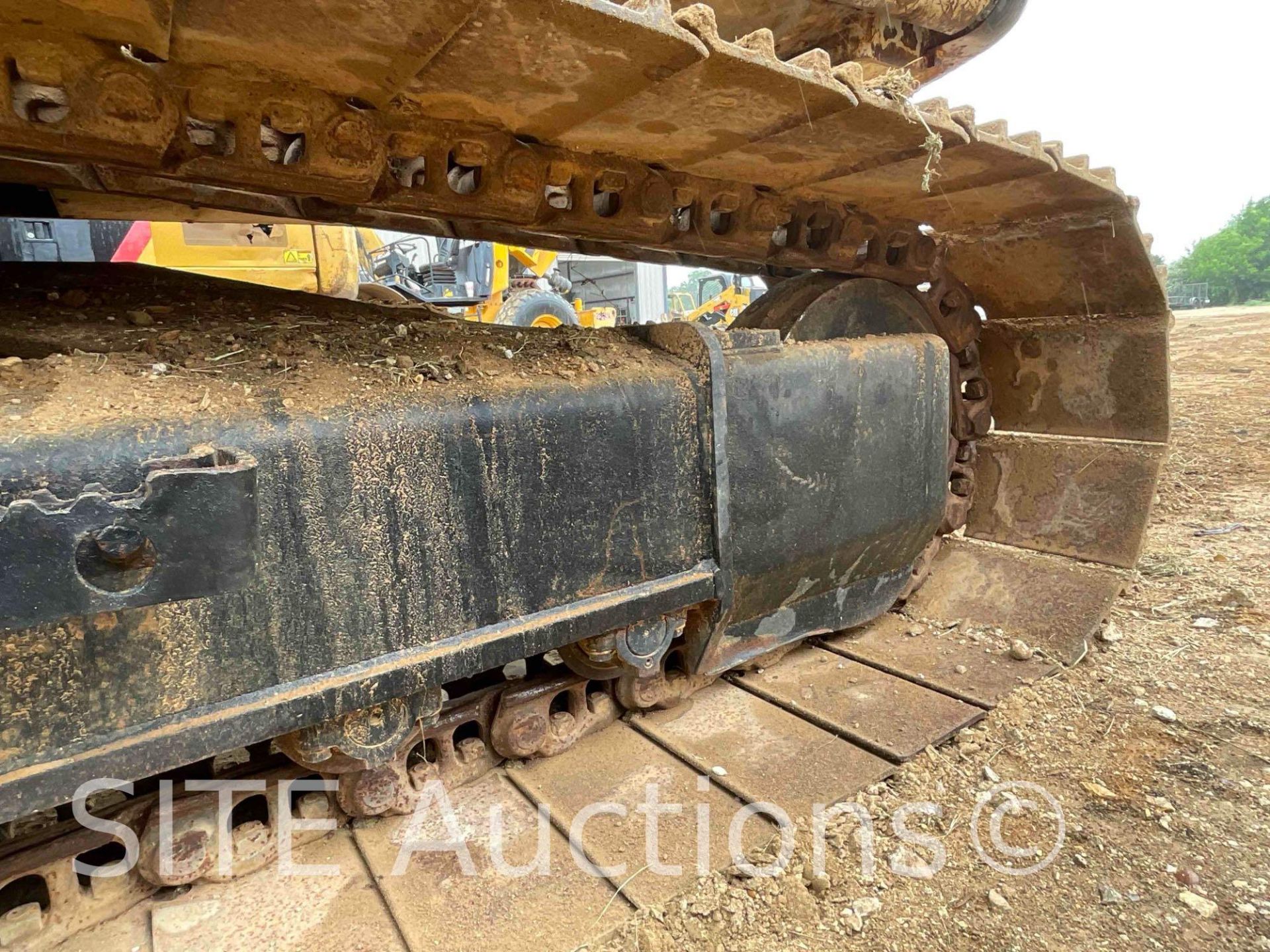 2014 Link-Belt 240LX Hydraulic Excavator - Image 13 of 35