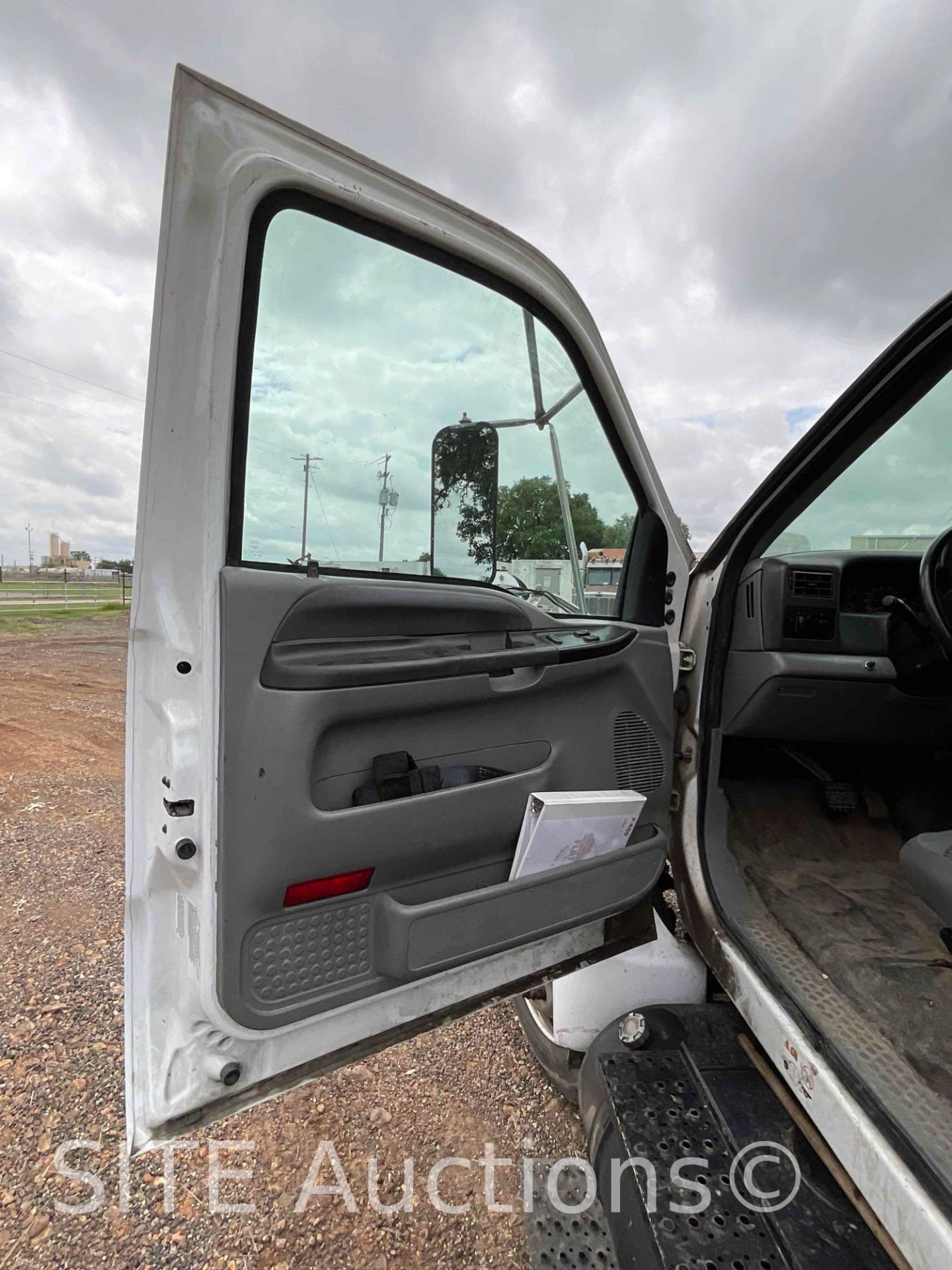 2009 Ford F650 SD S/A Rollback Truck - Image 31 of 31