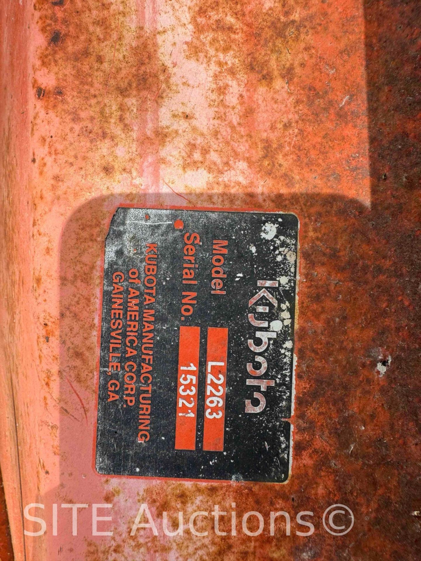 Kubota L2263 Tractor Bucket - Image 5 of 5