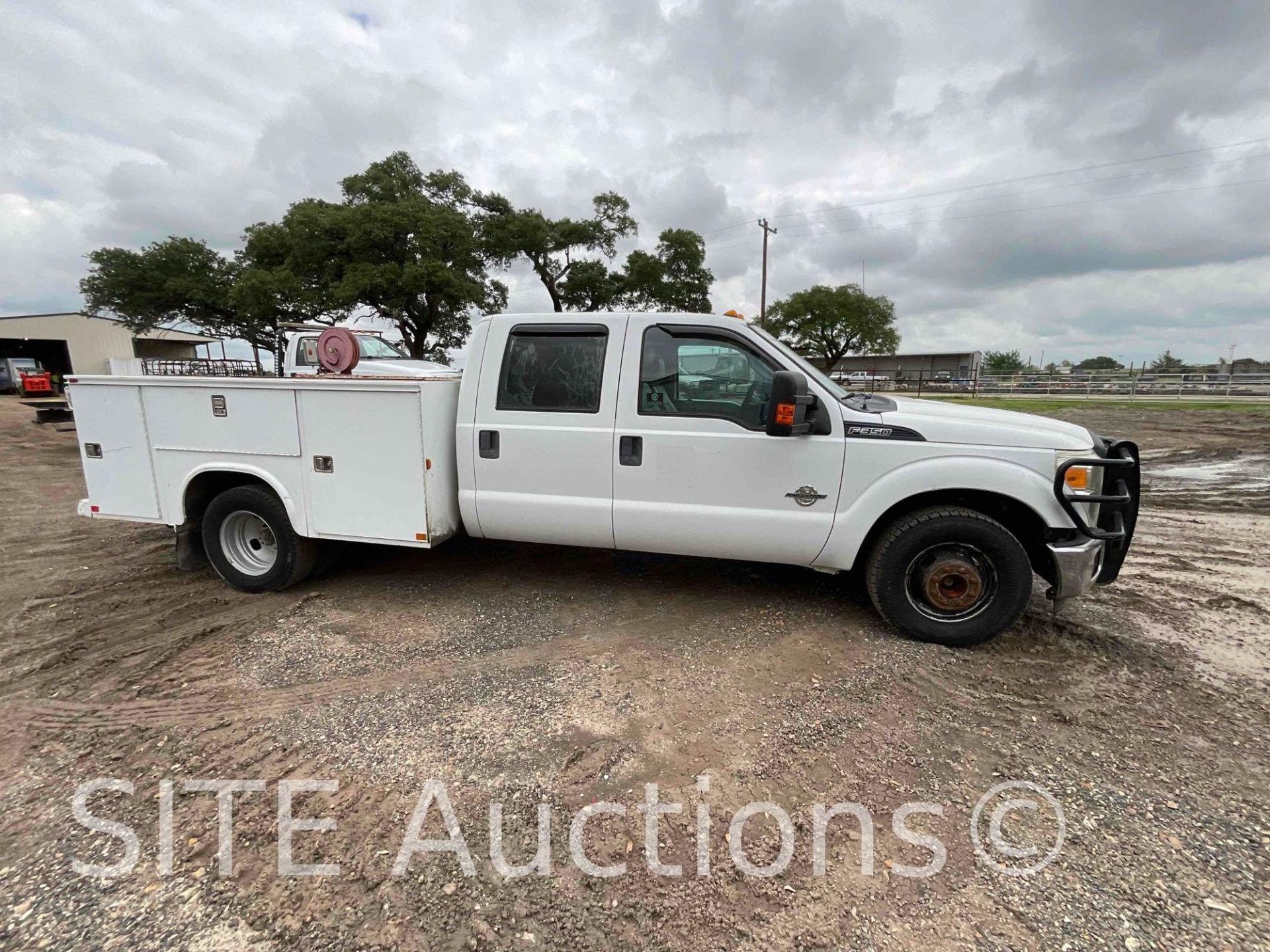2013 Ford F350 SD Crew Cab Service Truck - Image 4 of 22