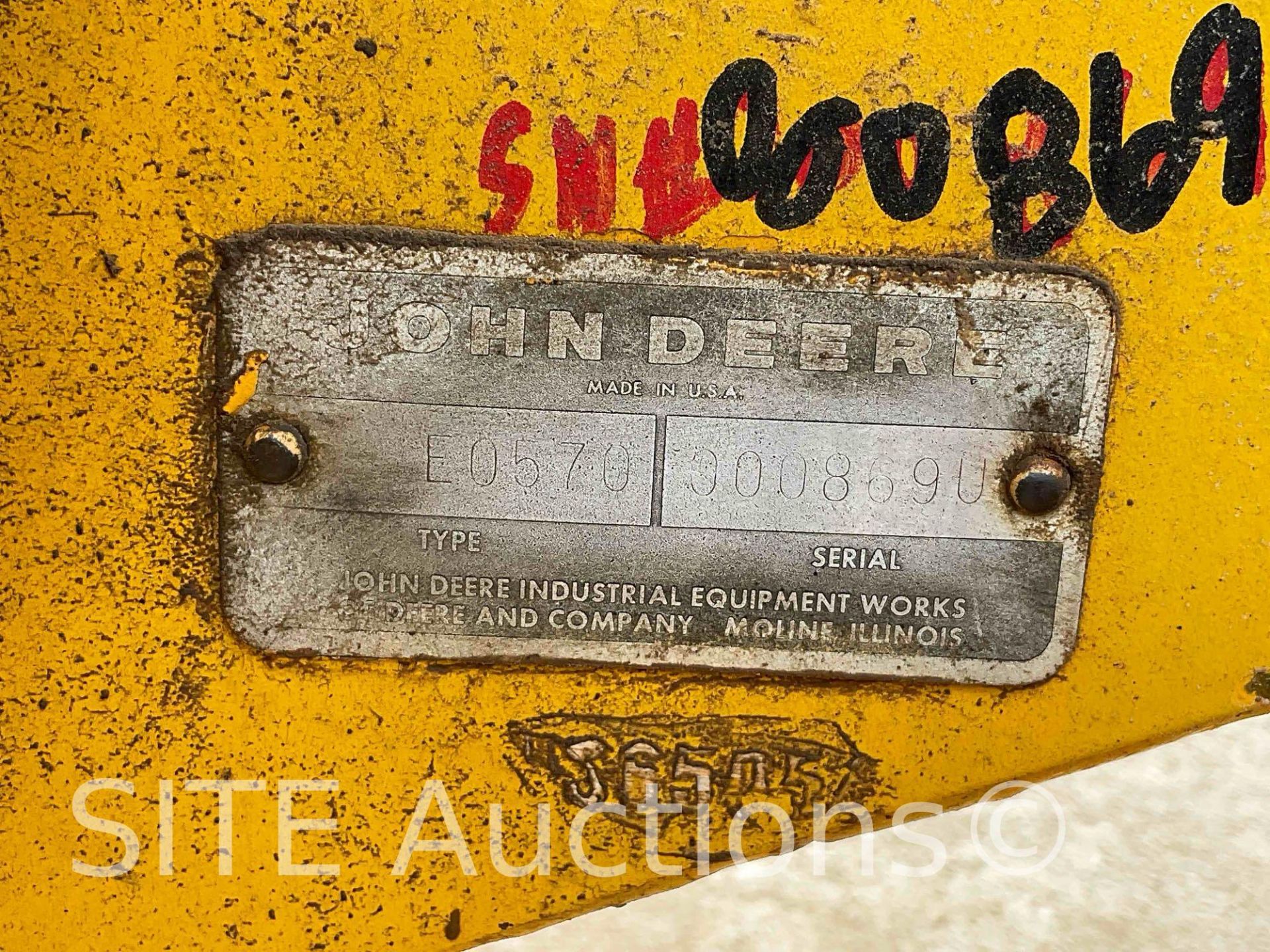 John Deere 570 Motor Grader - Image 28 of 34