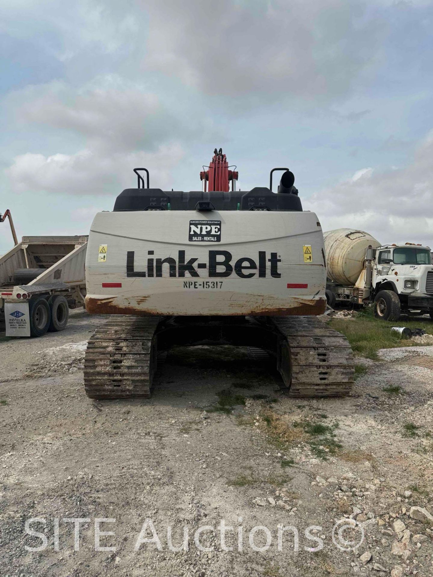2019 Link-Belt 300X4 Excavator - Image 6 of 39
