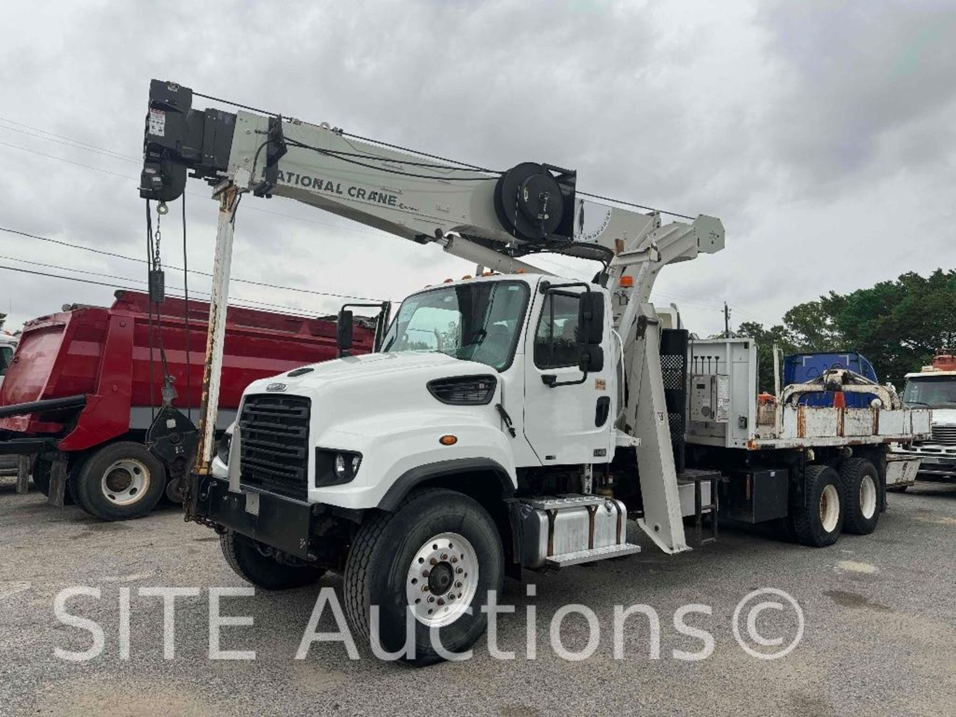 2014 Freightliner 114SD T/A Crane Truck - Image 2 of 58