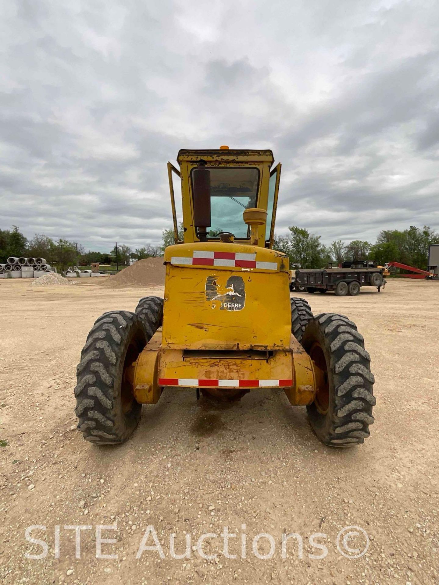 John Deere 570 Motor Grader - Image 7 of 34