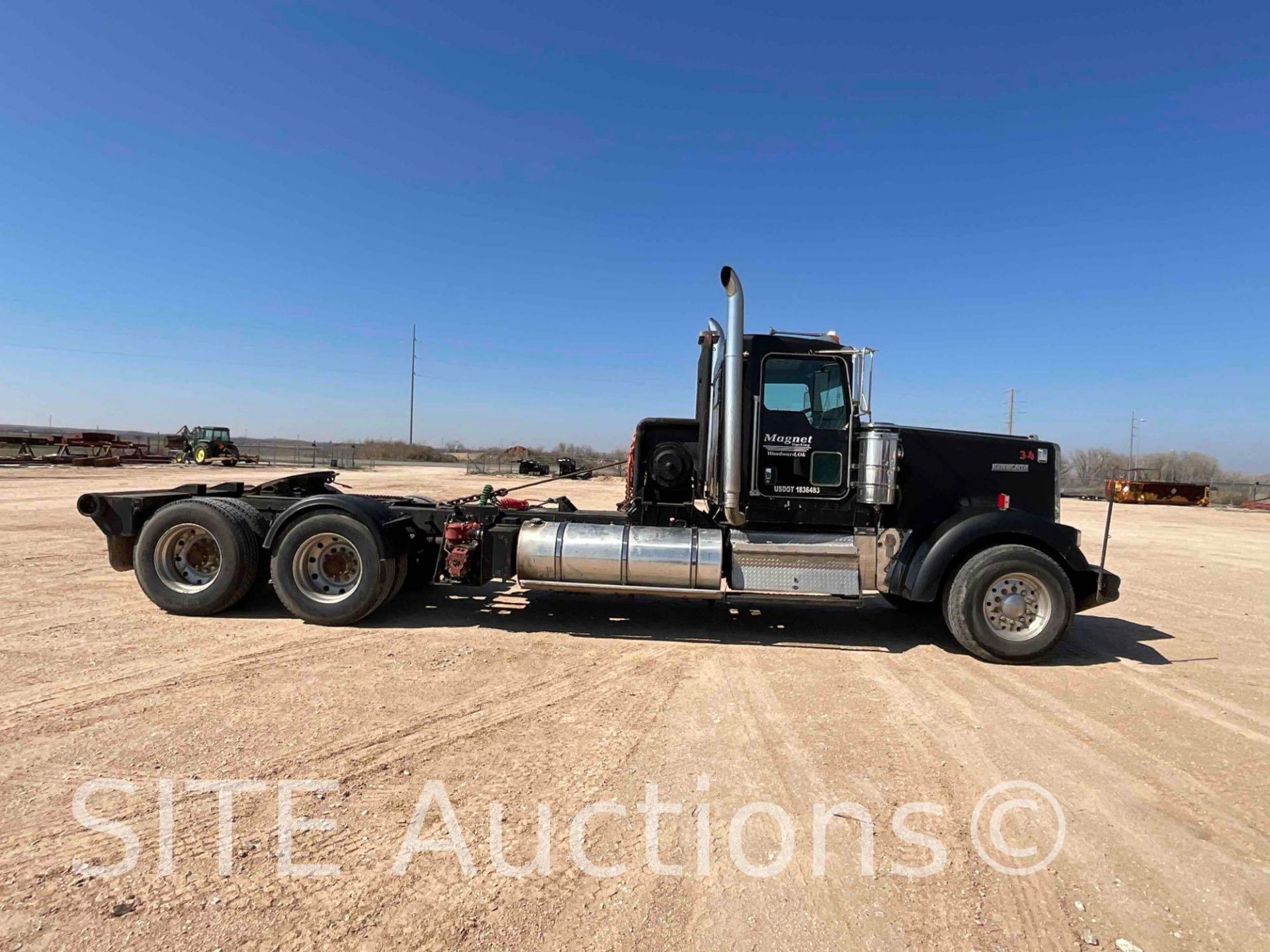 Kenworth T/A Daycab Truck Tractor - Image 5 of 40