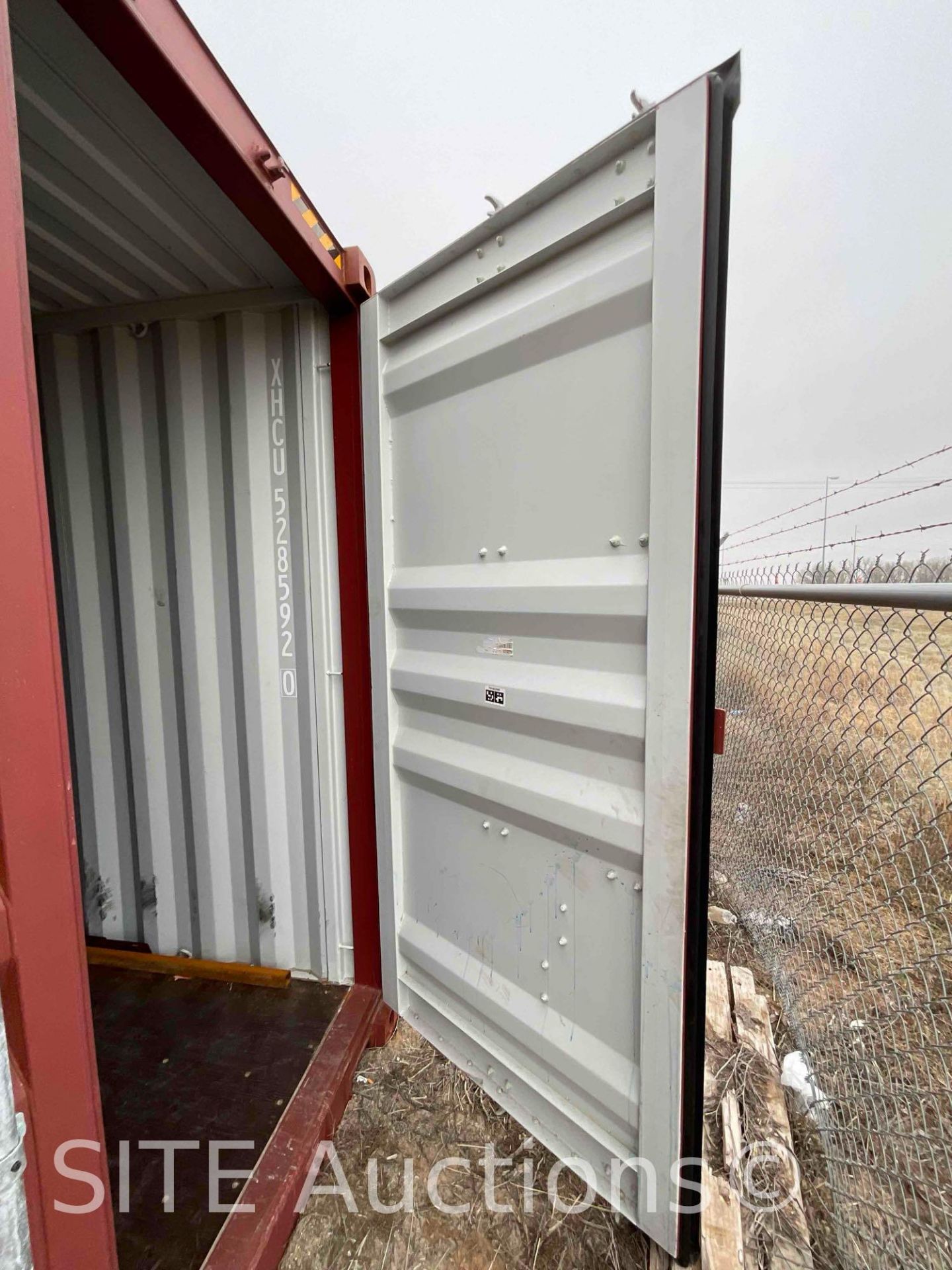 40ft. Shipping Container - Image 3 of 8
