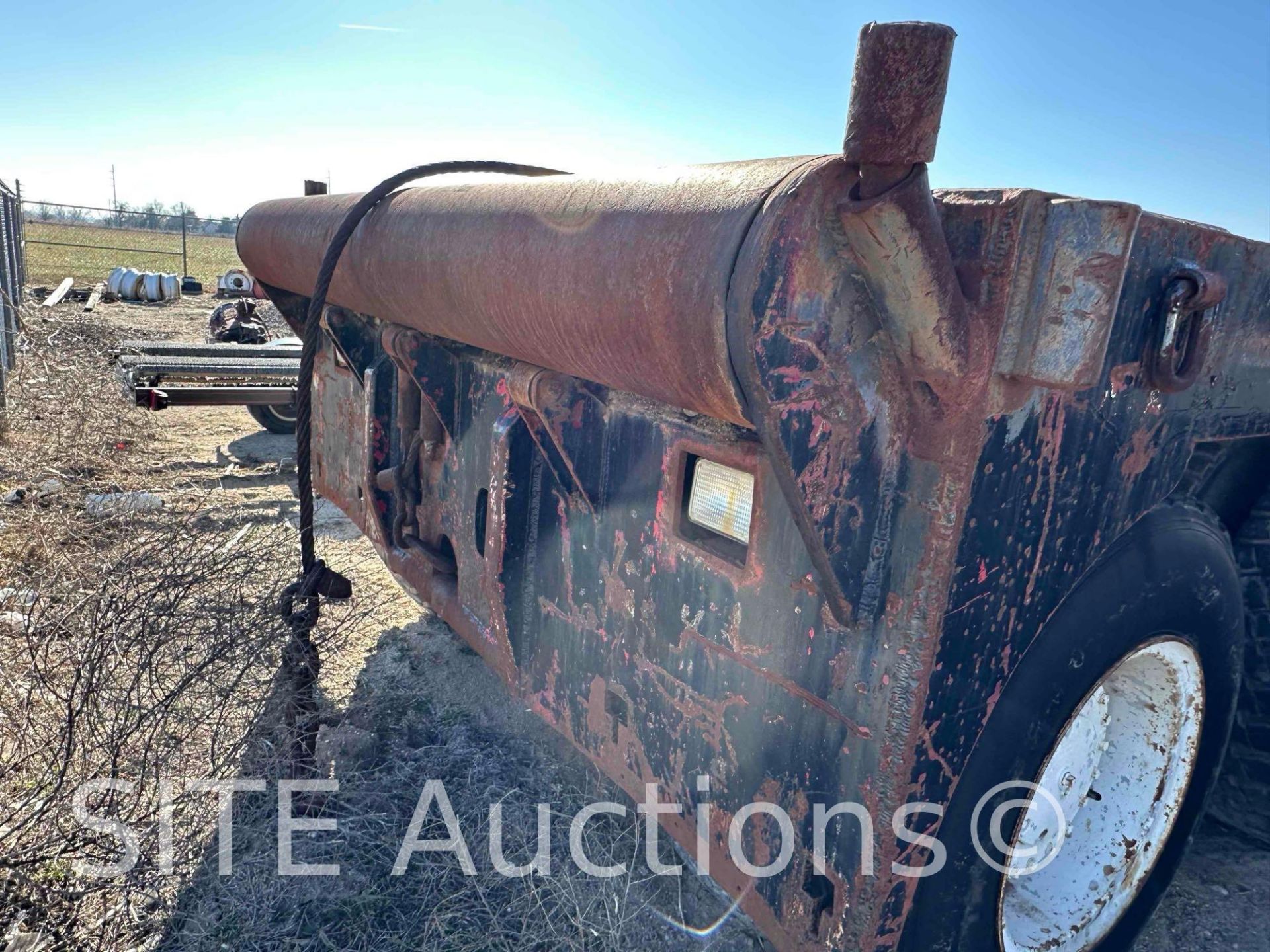 Peterbilt T/A Oilfield Bed Truck - Image 12 of 38