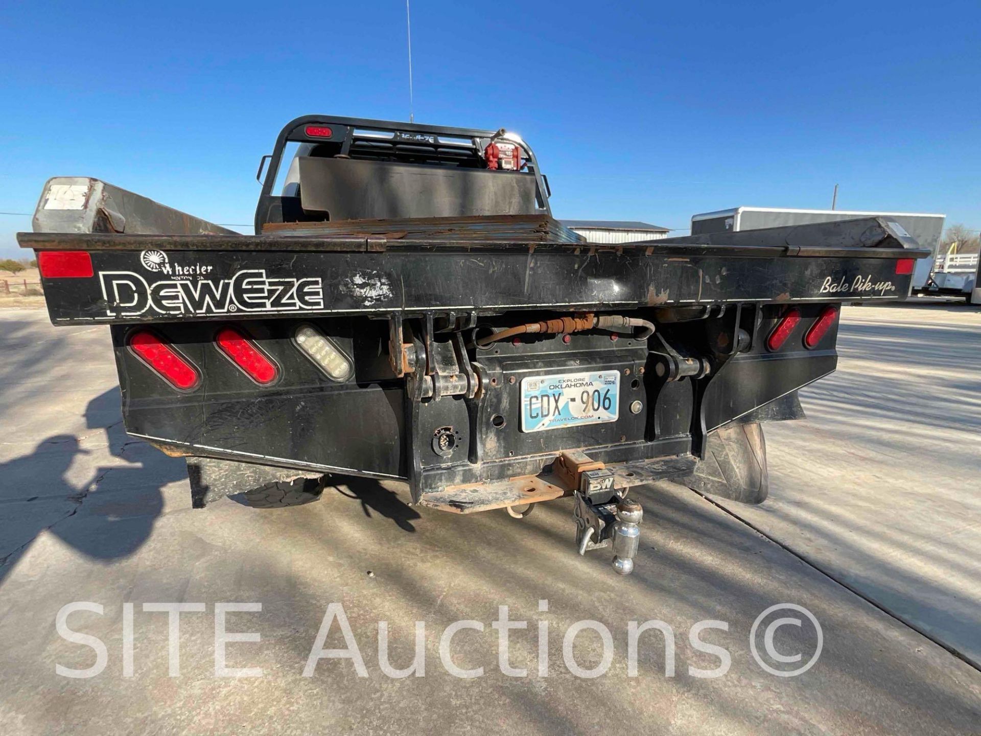 2011 Ford F250 SD Crew Cab Flatbed Truck - Image 19 of 31