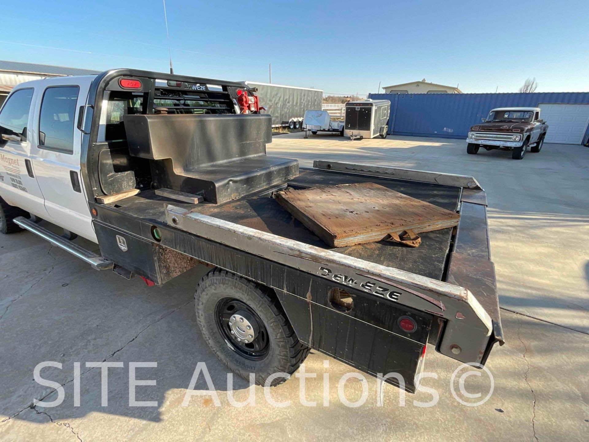 2011 Ford F250 SD Crew Cab Flatbed Truck - Image 20 of 31