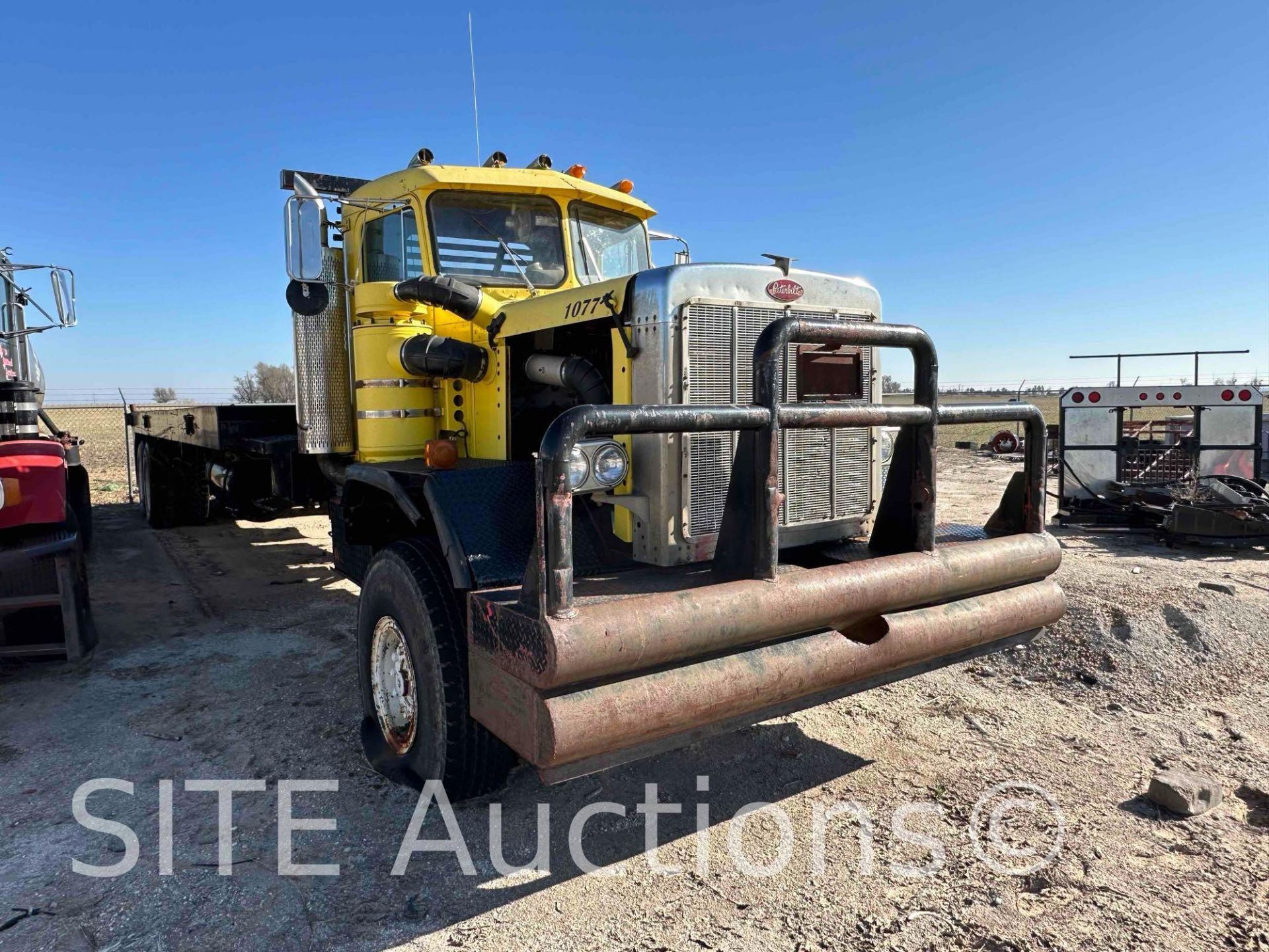 Peterbilt T/A Oilfield Bed Truck - Image 3 of 38