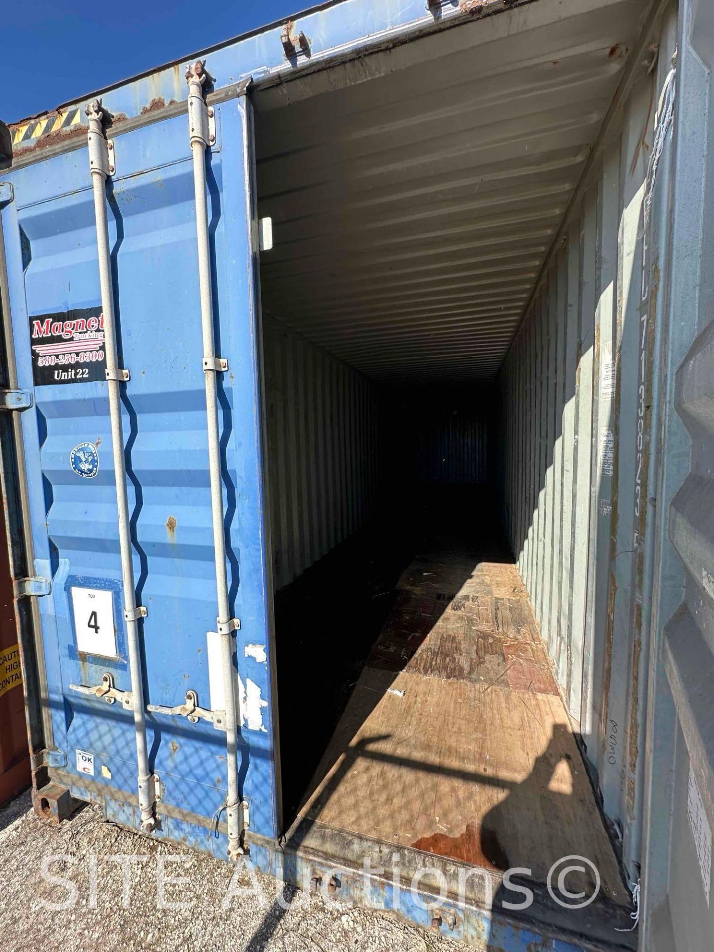 APL 40ft. Shipping Container - Image 8 of 9