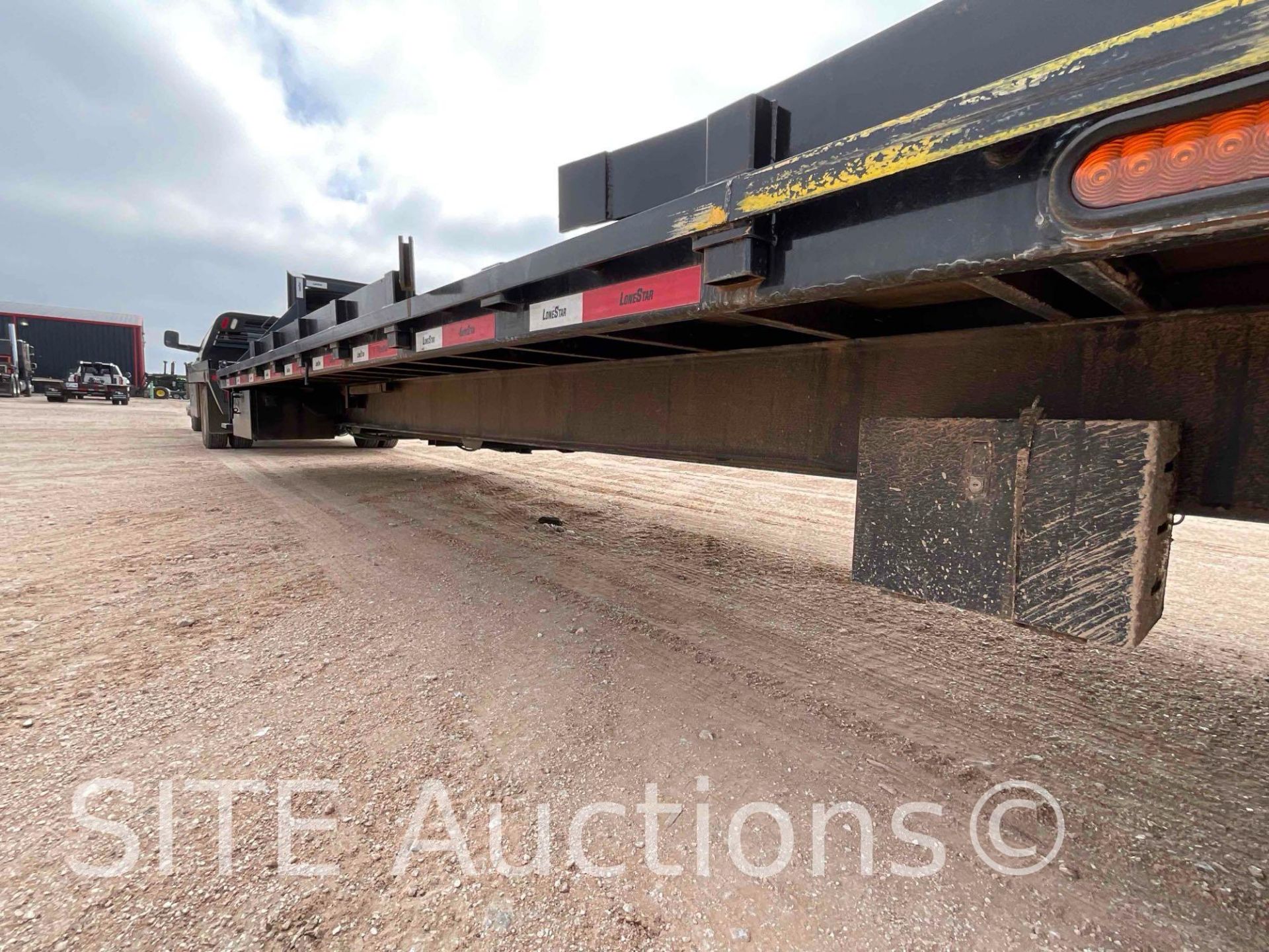 2023 Rawmaxx TT-40-212KHYD Gooseneck T/A Flatbed Trailer - Image 17 of 27