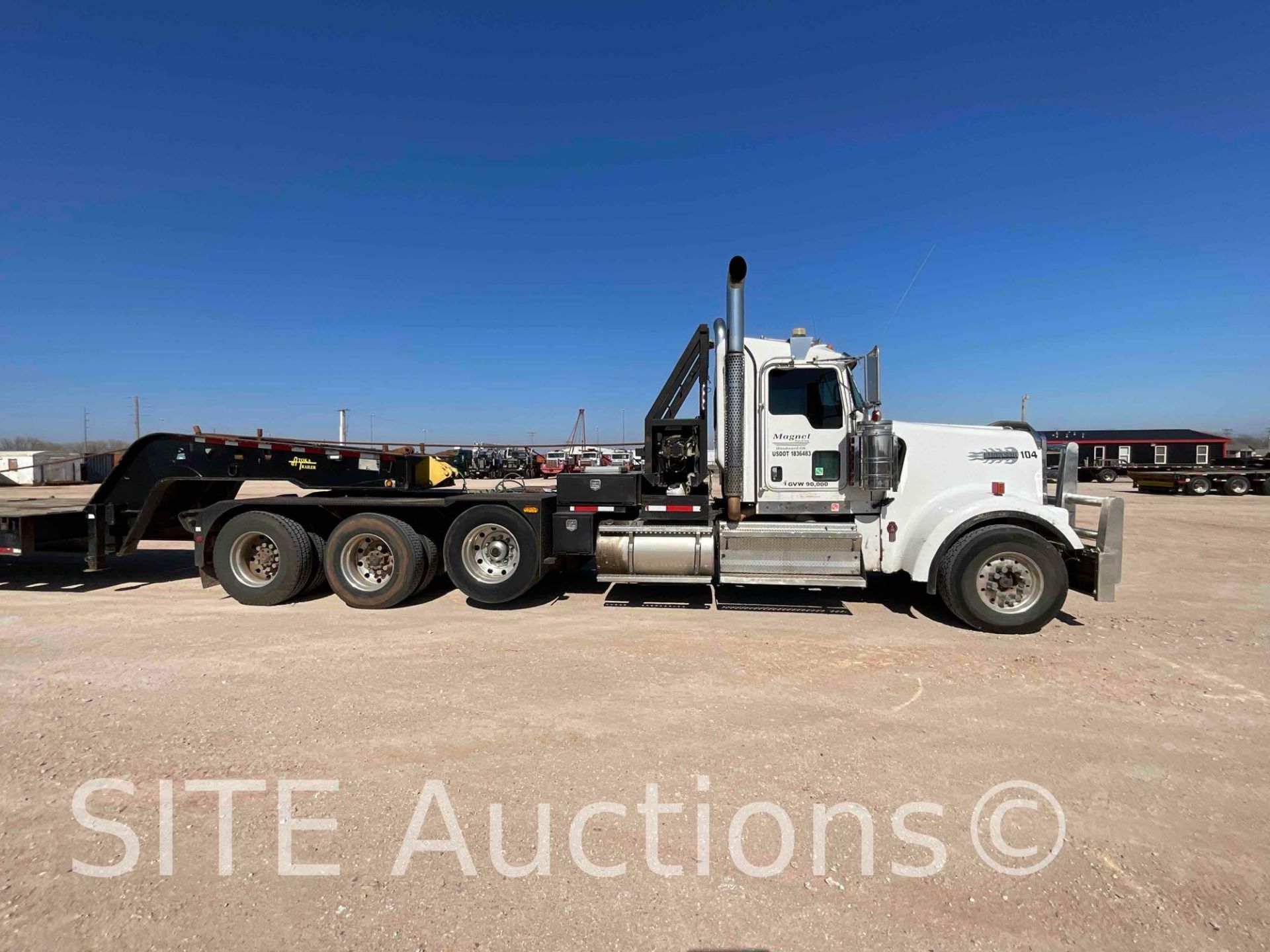 2008 Kenworth W900 Tri/A Daycab Truck Tractor - Image 4 of 51