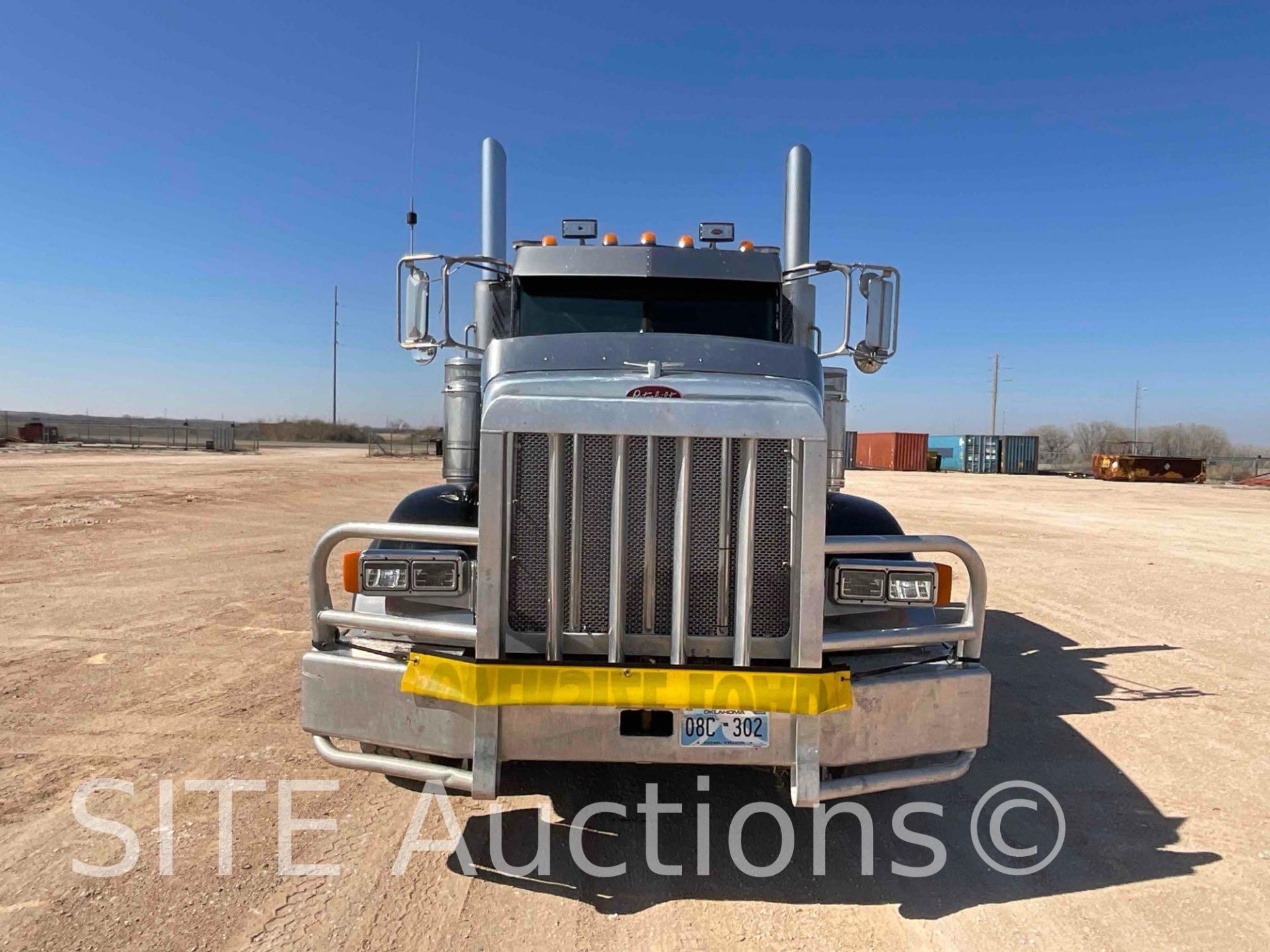 2013 Peterbilt 367 Tri/A Sleeper Truck Tractor - Image 2 of 50