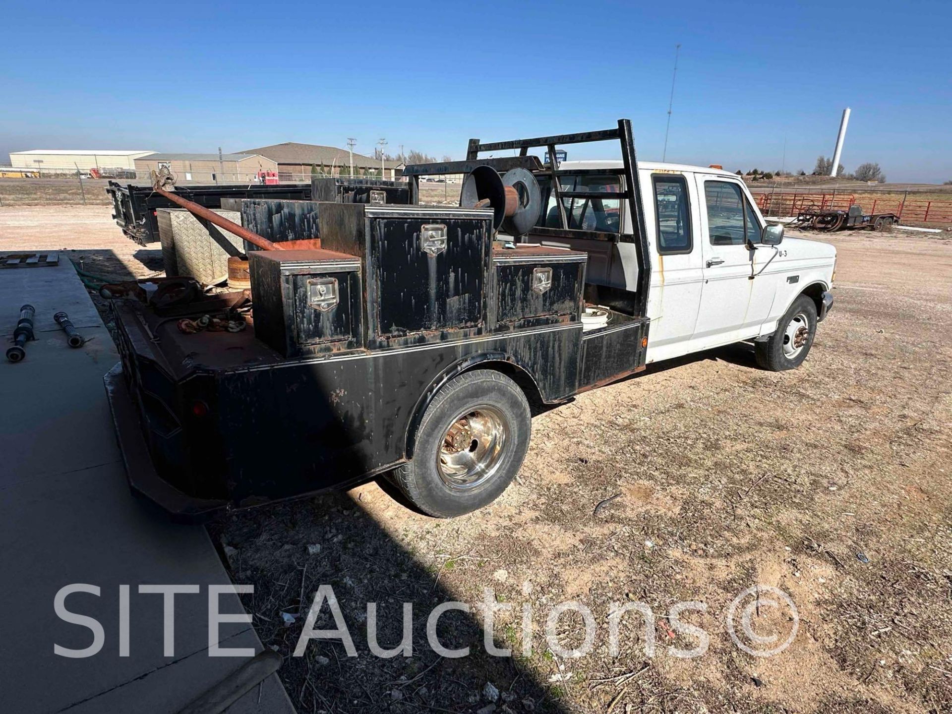 1993 Ford F350 SD Extended Cab Flatbed Truck - Image 5 of 22