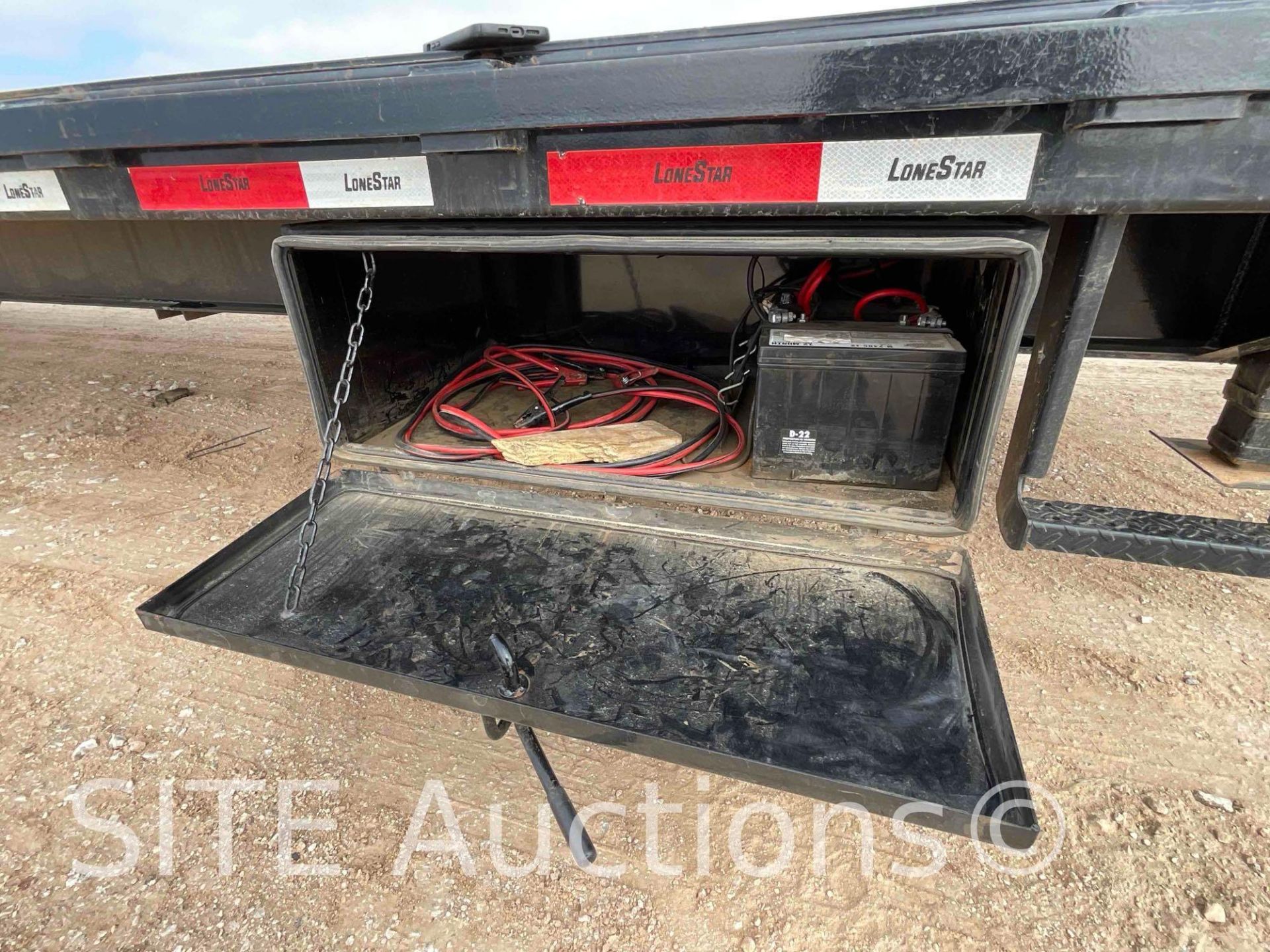 2023 Rawmaxx TT-40-212KHYD Gooseneck T/A Flatbed Trailer - Image 5 of 27