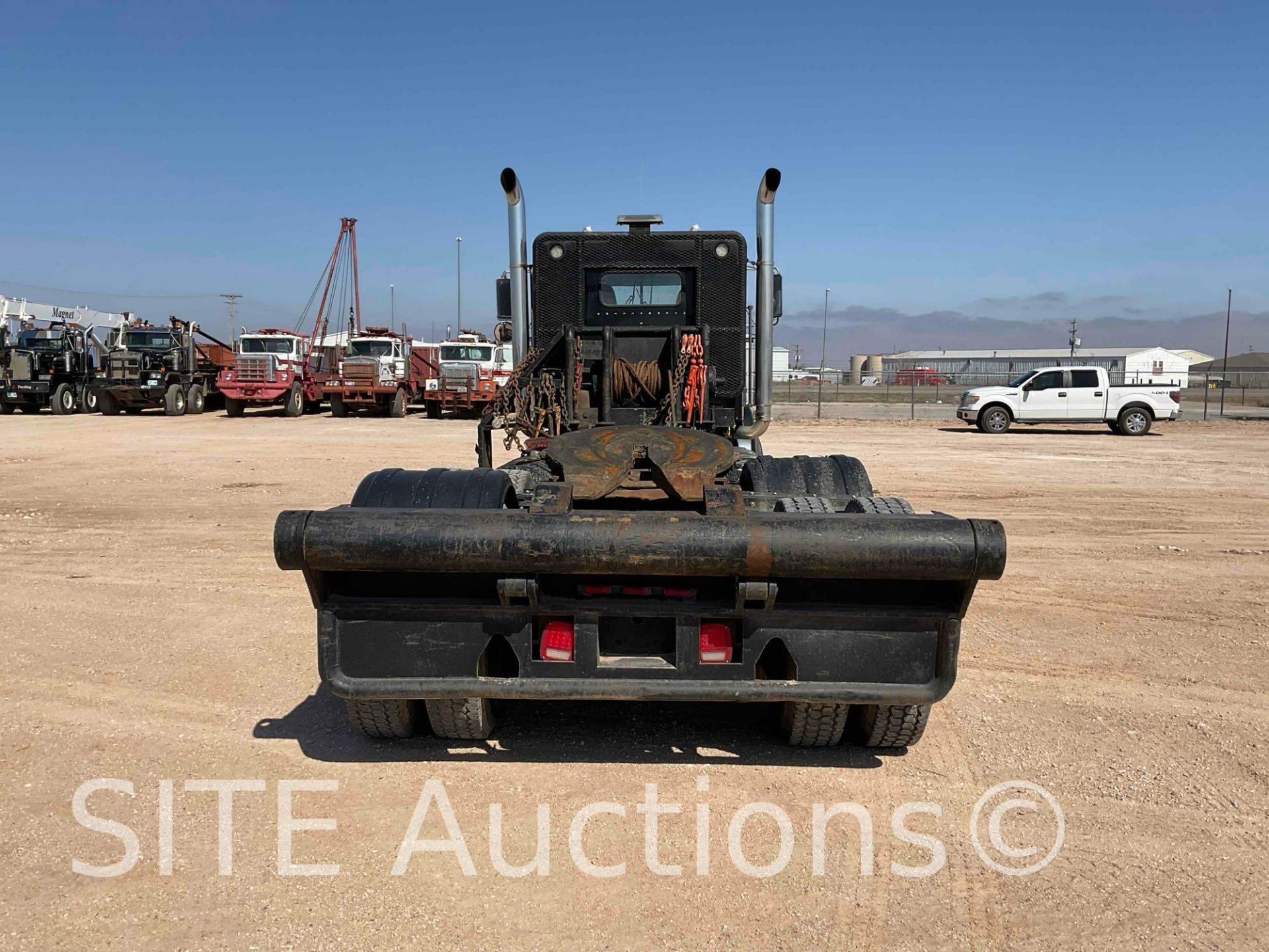 Kenworth T/A Daycab Truck Tractor - Image 7 of 40