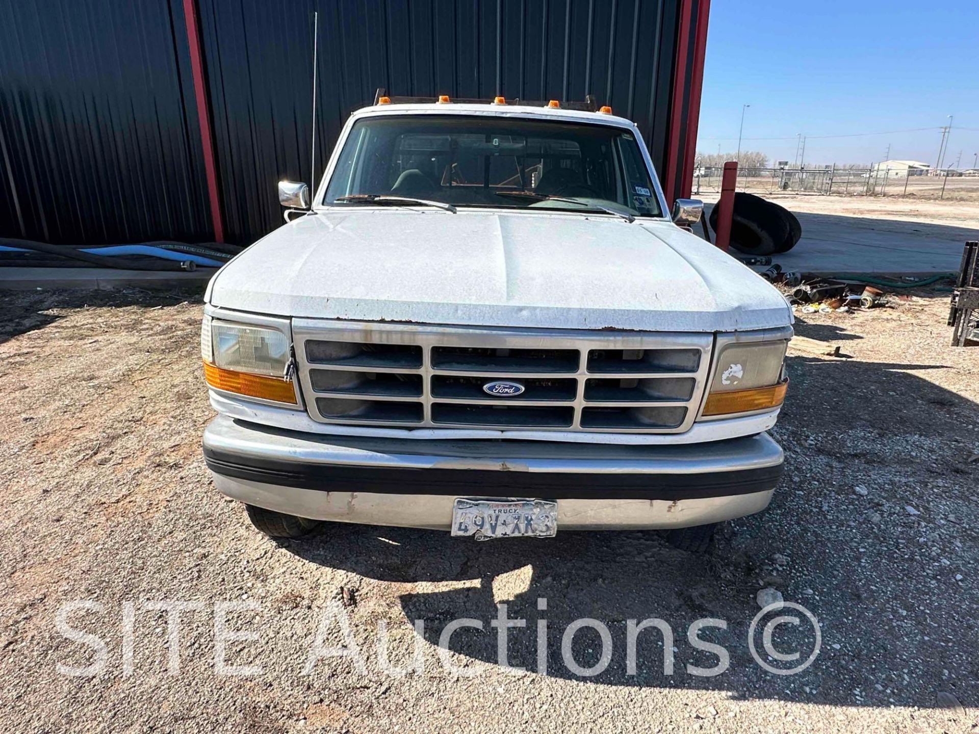 1993 Ford F350 SD Extended Cab Flatbed Truck - Image 2 of 22