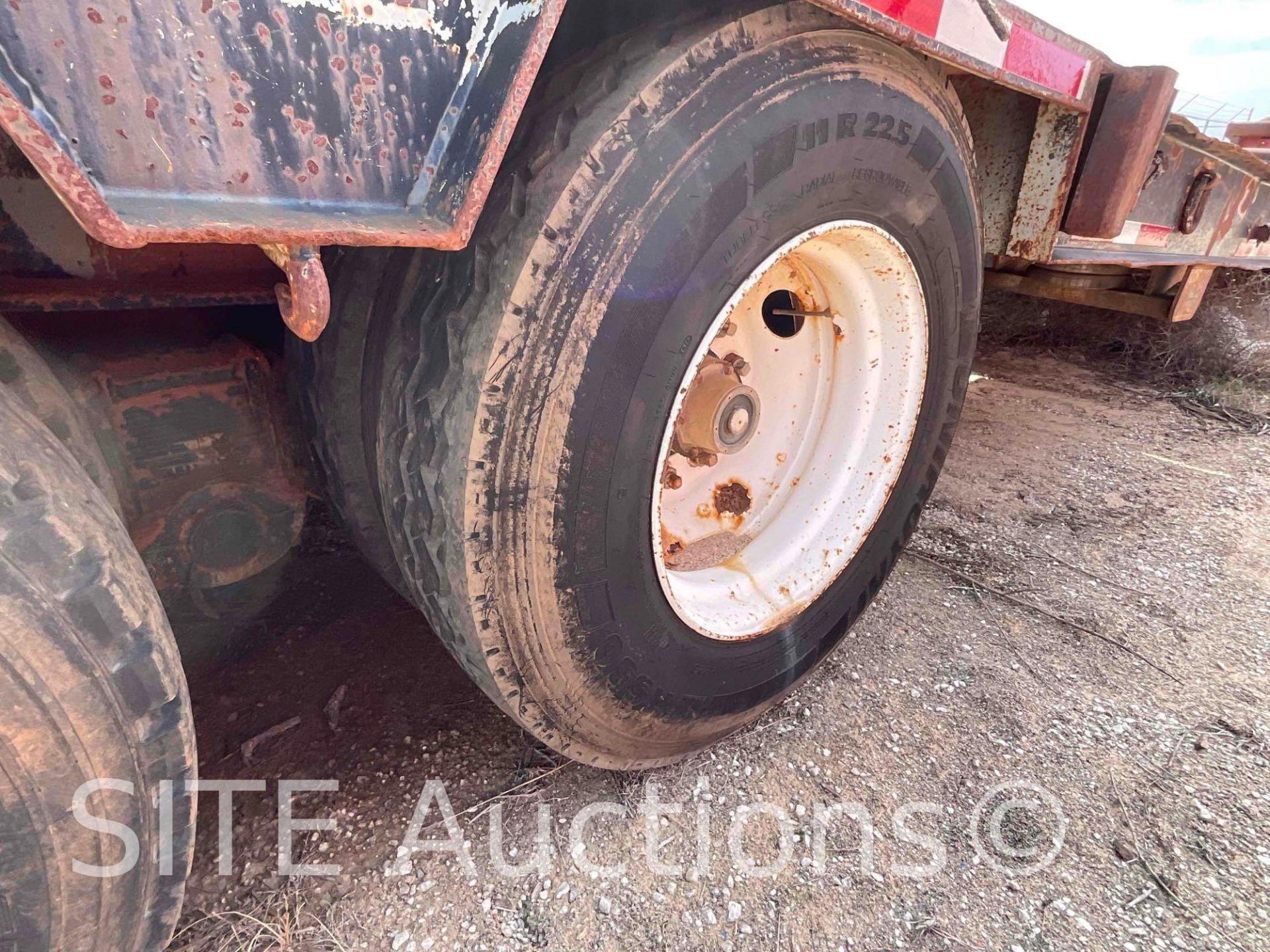 1981 Nuttall 0LB-40 T/A Step Deck Trailer - Image 12 of 20