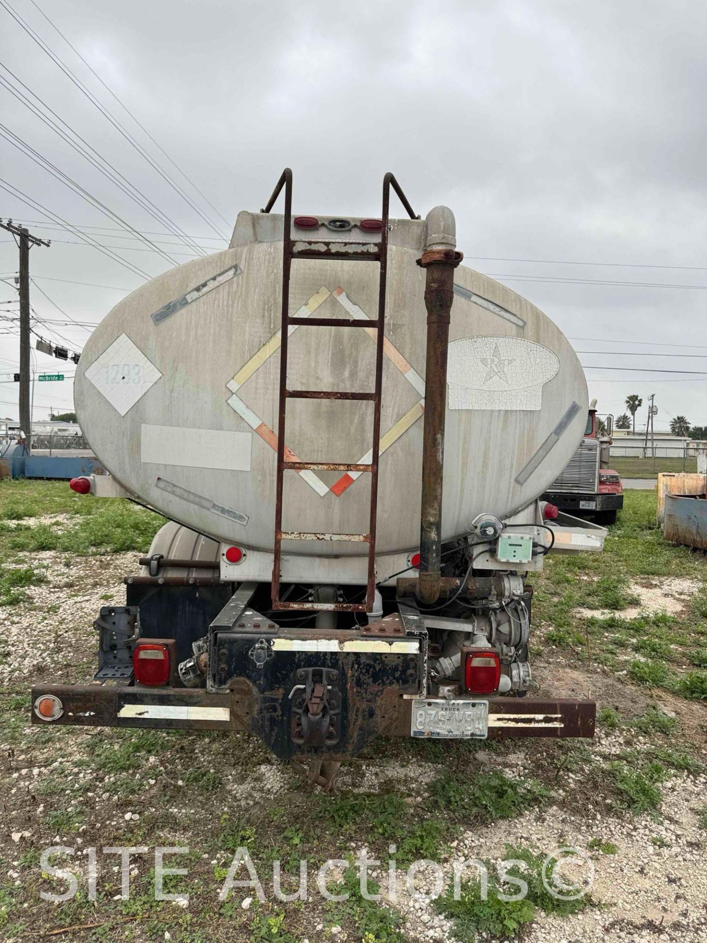 1988 Peterbilt 378 T/A Fuel Truck - Bild 4 aus 22