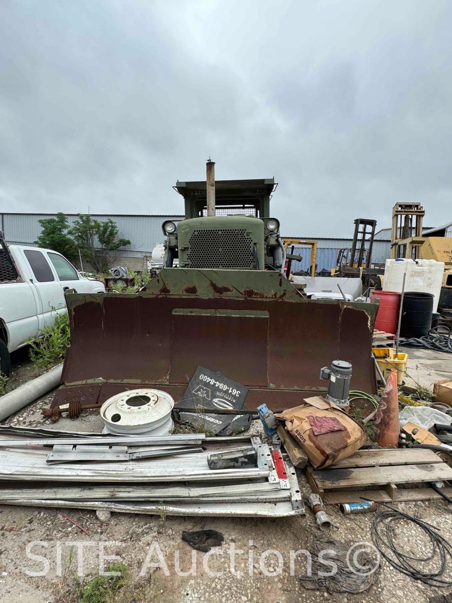 Cat D7F Crawler Dozer - Image 4 of 38