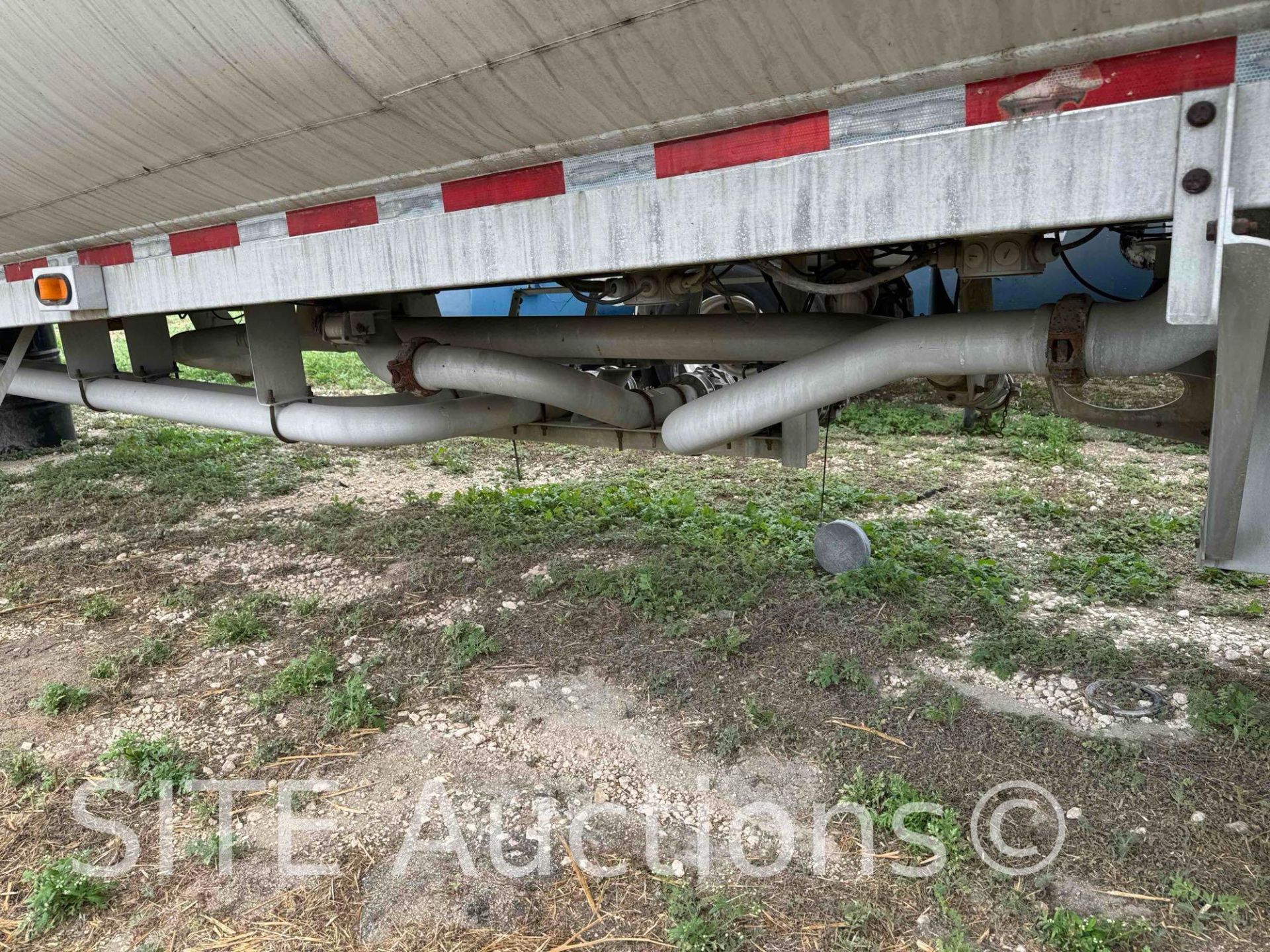 1991 Fruehauf T/A Tank Trailer - Image 15 of 17