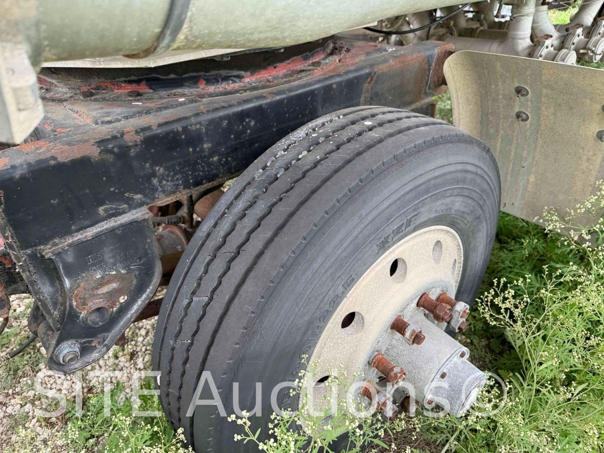 2000 Weld-It Pup Tank Trailer - Image 3 of 12