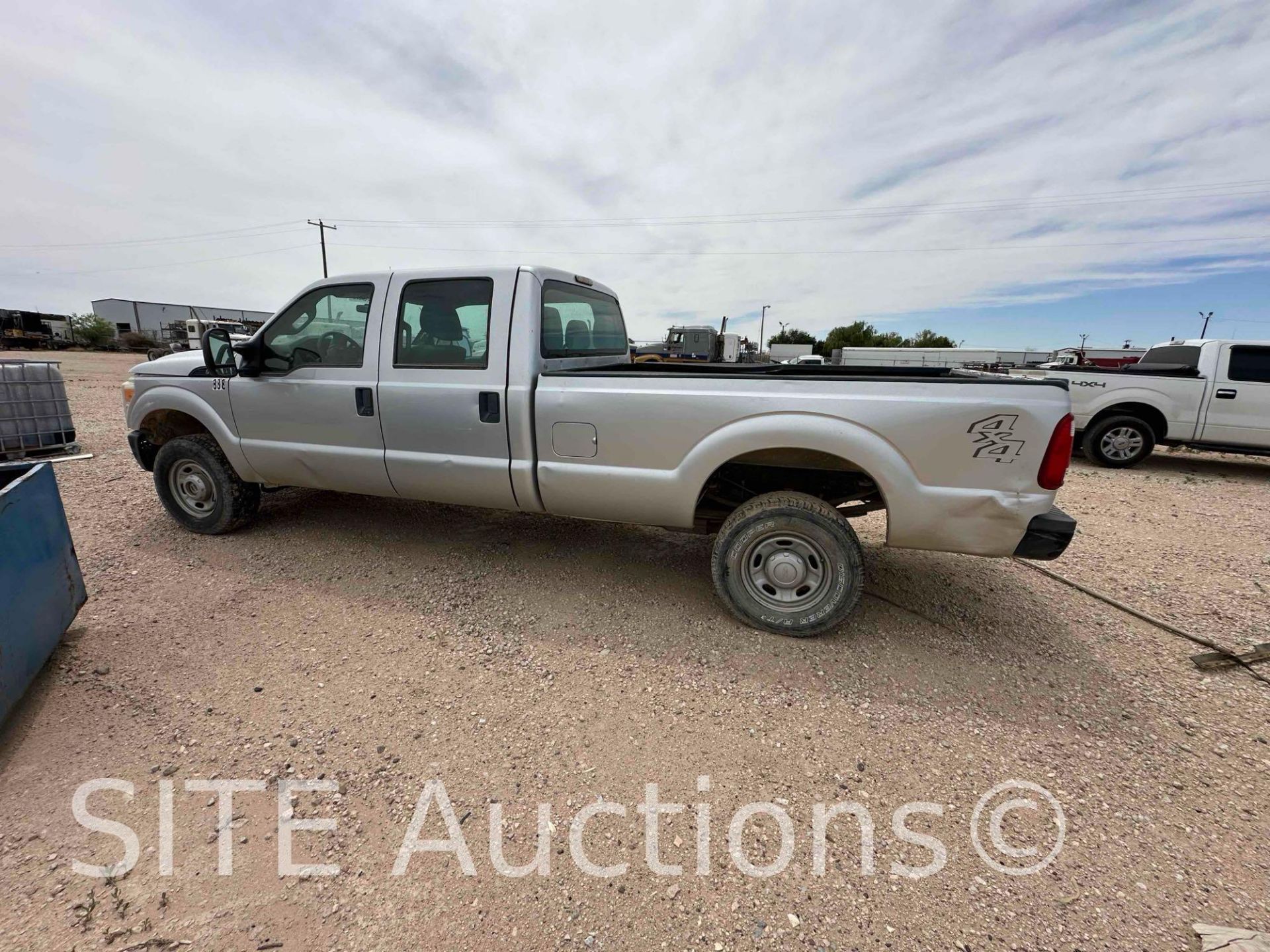 2011 Ford F350 SD Crew Cab Pickup Truck - Image 9 of 9